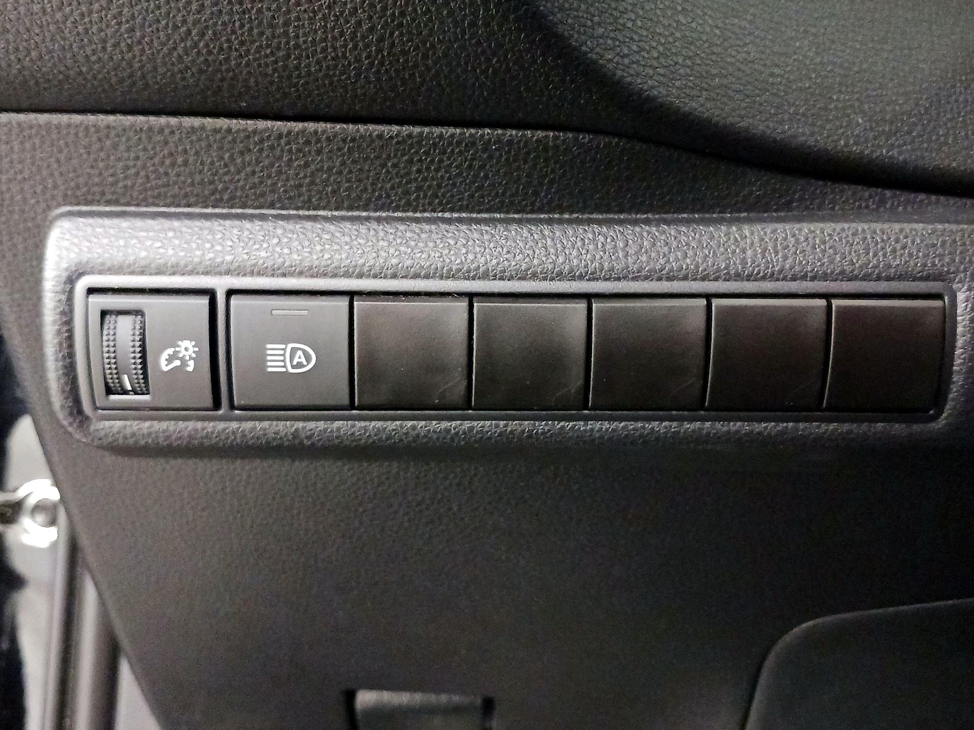 Thumbnail: 2024 Toyota Corolla - 13