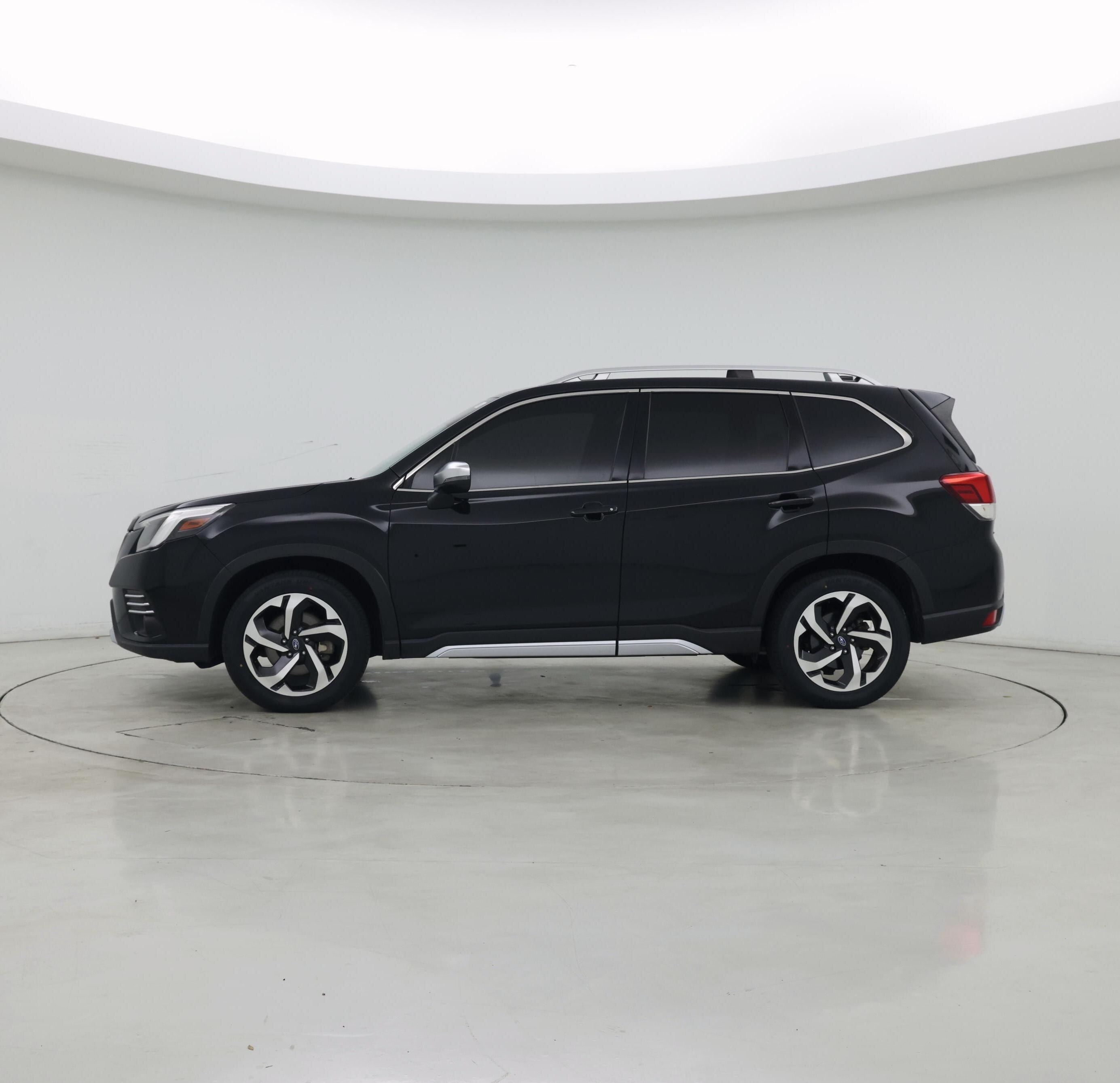 Thumbnail: 2022 Subaru Forester - 3