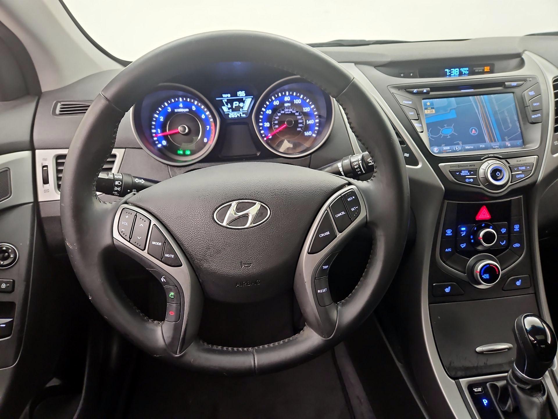 Thumbnail: 2014 Hyundai Elantra - 10