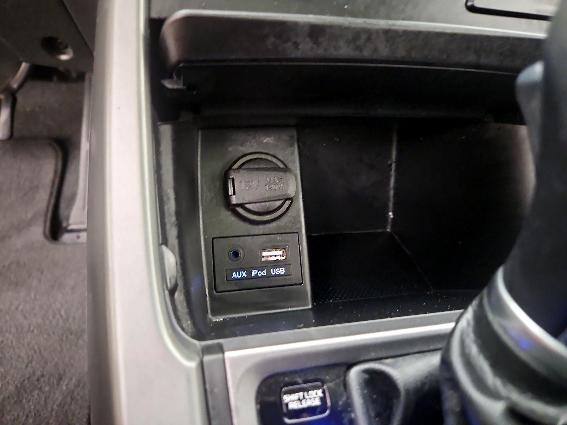 Thumbnail: 2014 Hyundai Elantra - 19