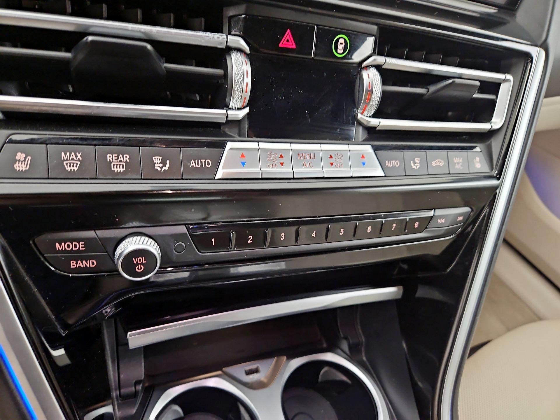 Thumbnail: 2021 BMW 8 Series - 17