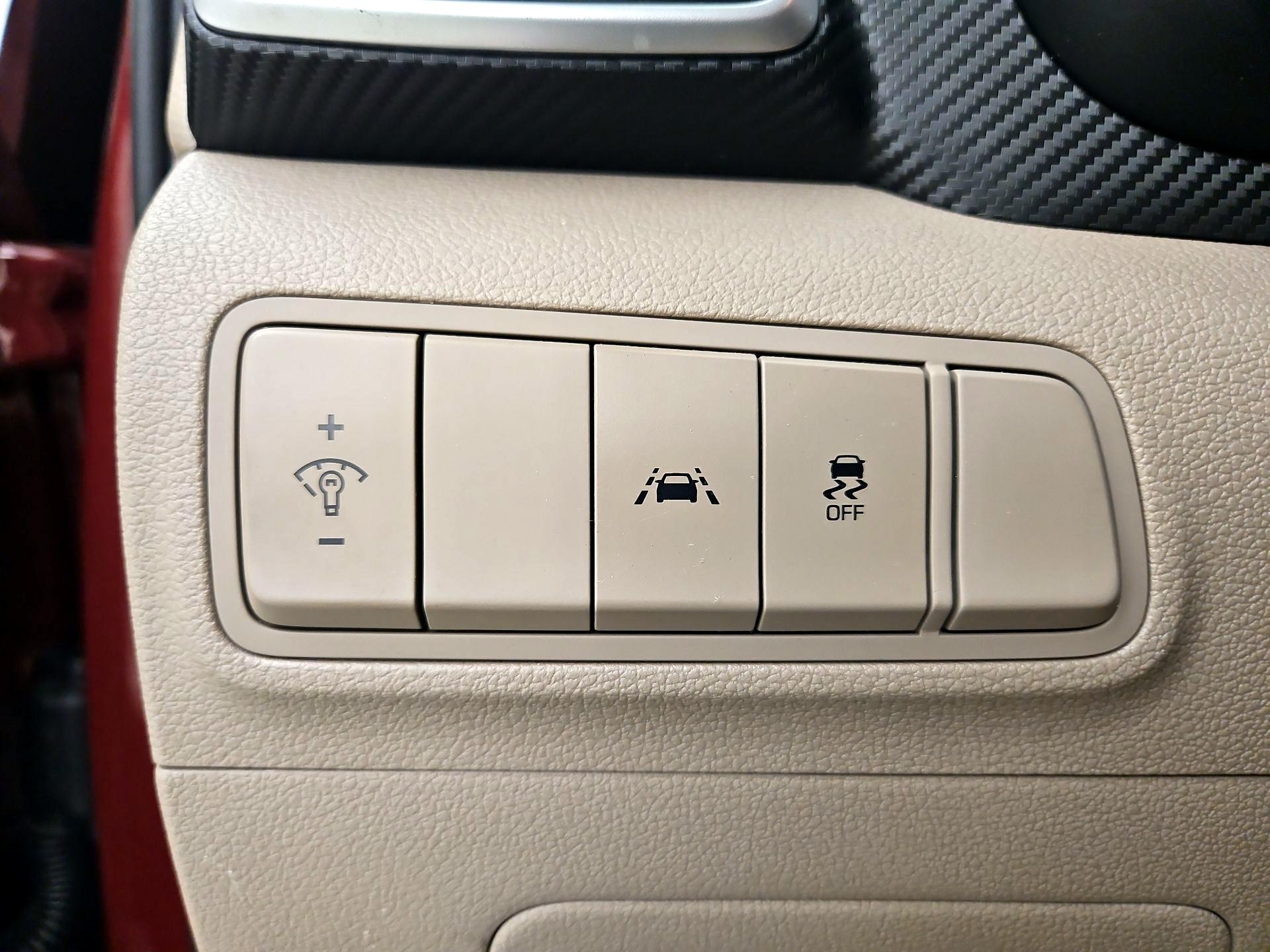 Thumbnail: 2020 Hyundai Tucson - 13