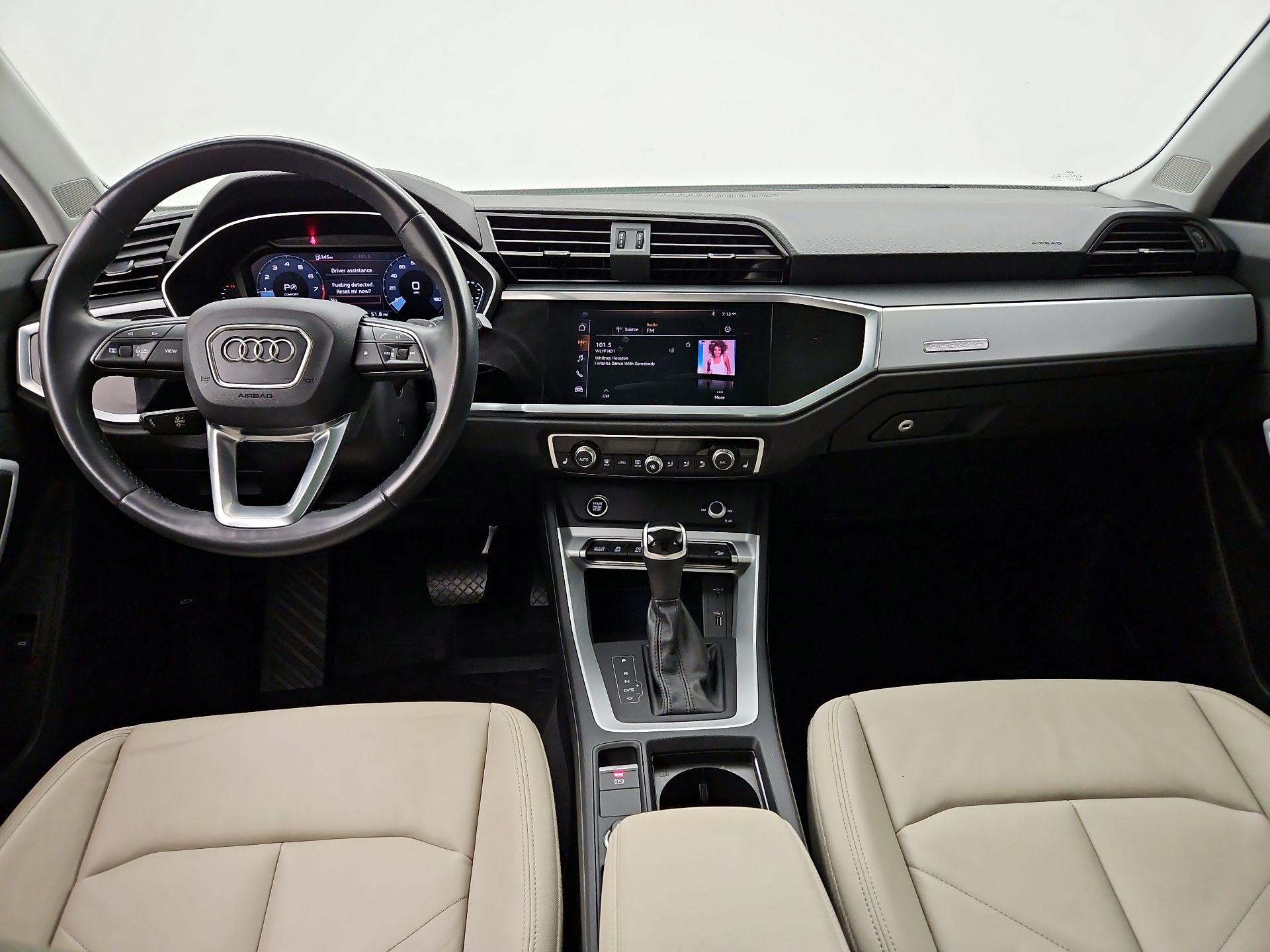 Thumbnail: 2021 Audi Q3 - 9