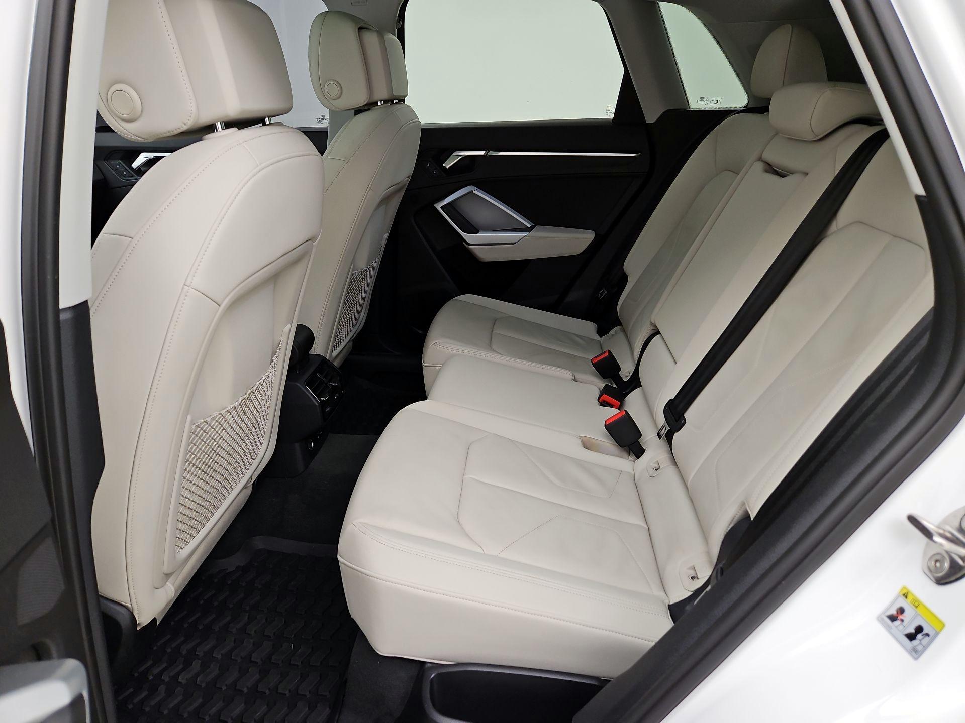 Thumbnail: 2021 Audi Q3 - 19