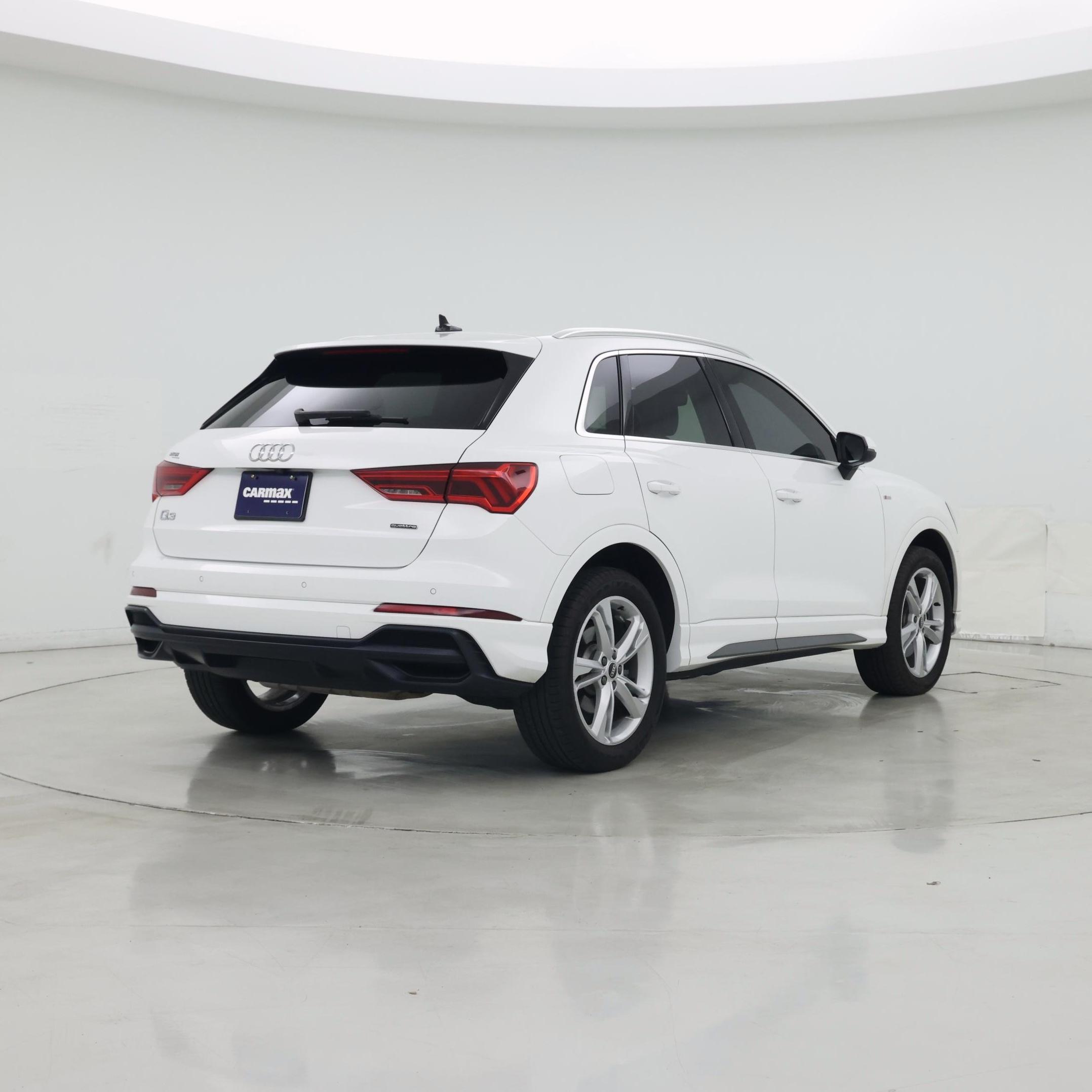 Thumbnail: 2021 Audi Q3 - 8