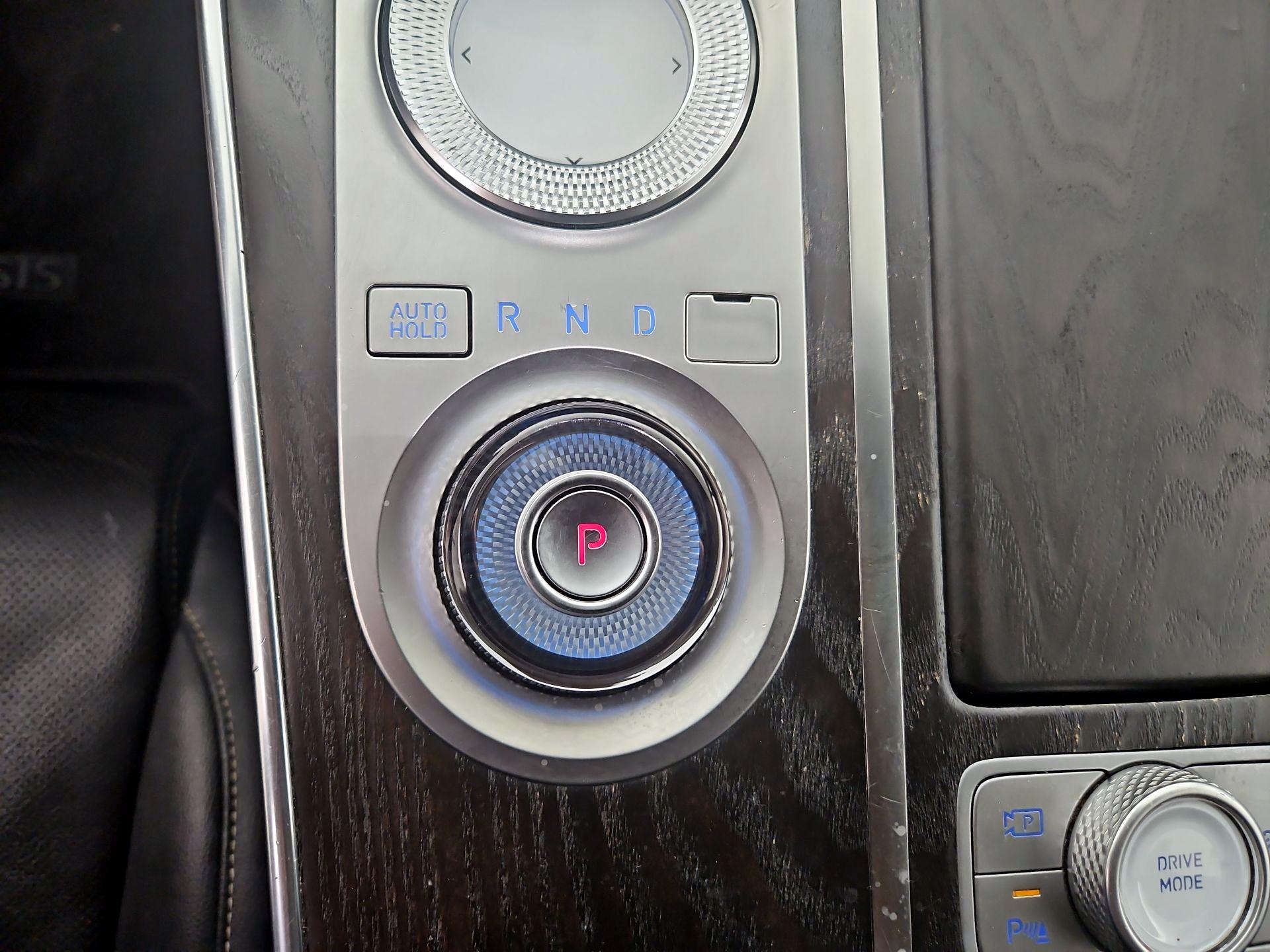 Thumbnail: 2021 Genesis GV80 - 18