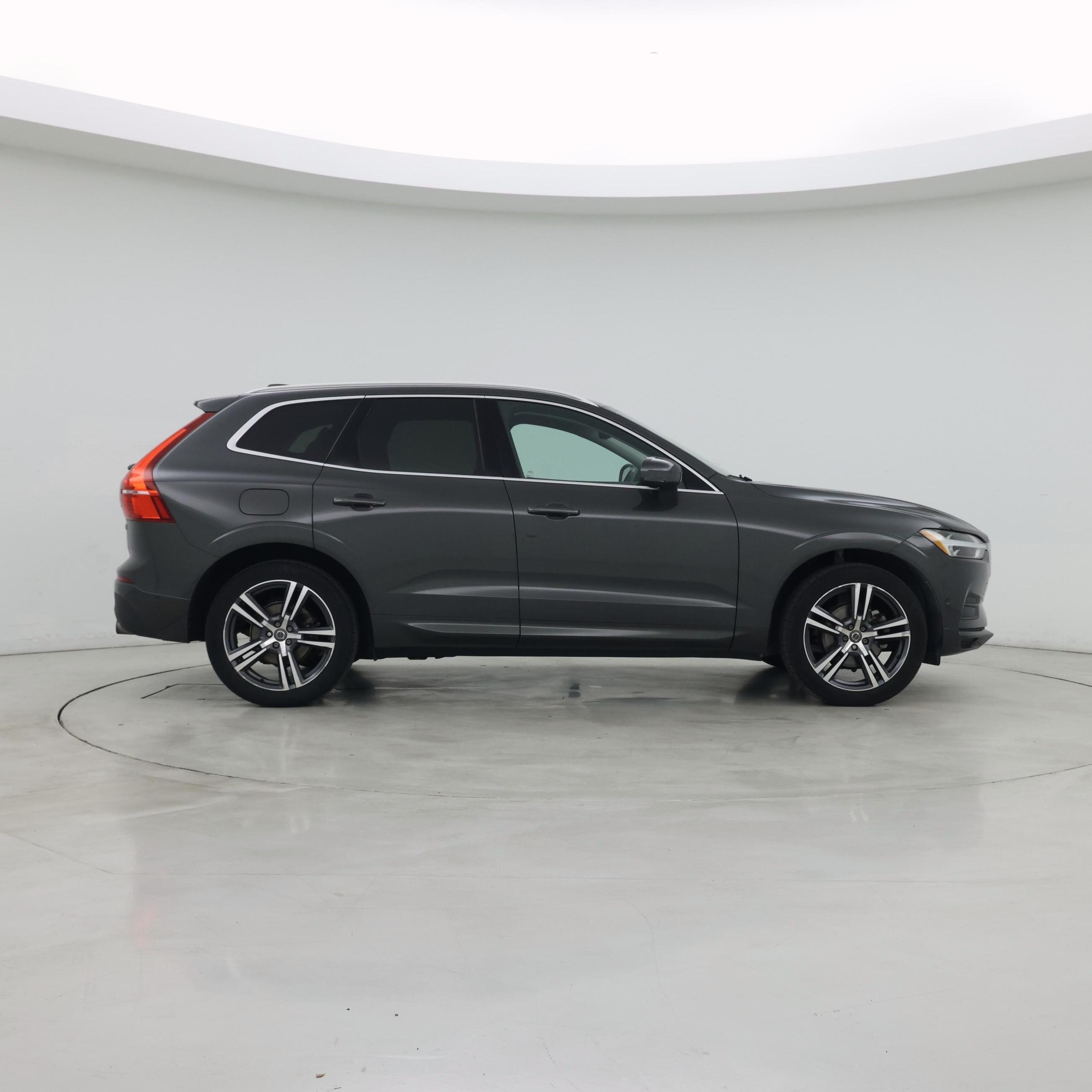 Thumbnail: 2019 Volvo XC60 - 7