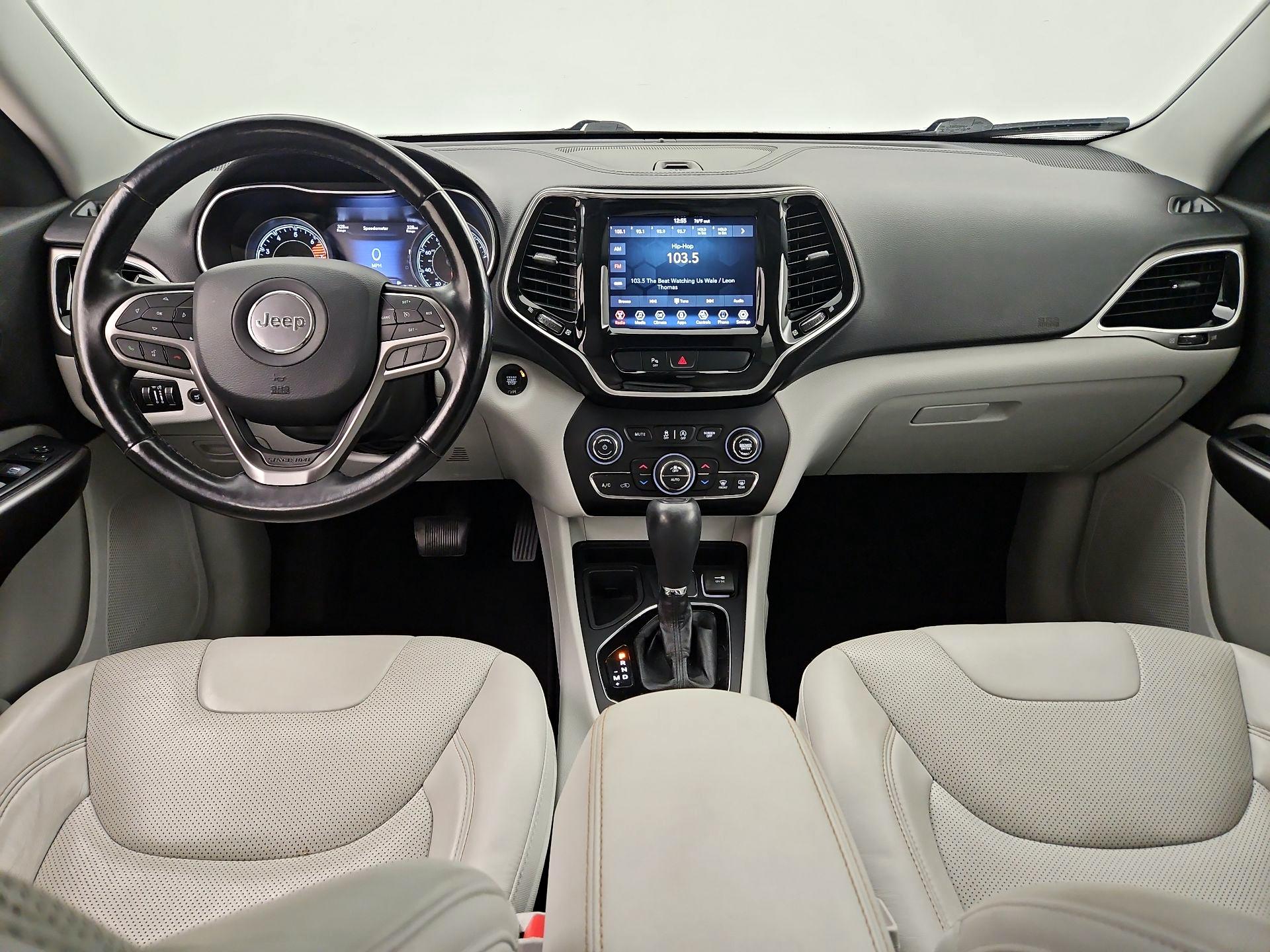 Thumbnail: 2020 Jeep Cherokee - 9