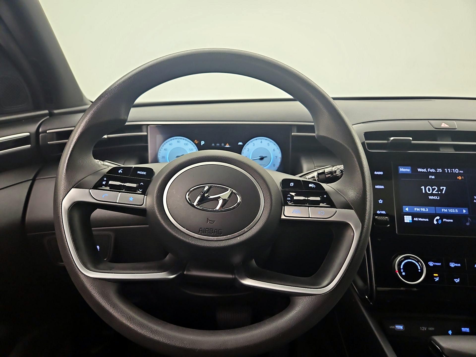 Thumbnail: 2023 Hyundai Santa Cruz - 10