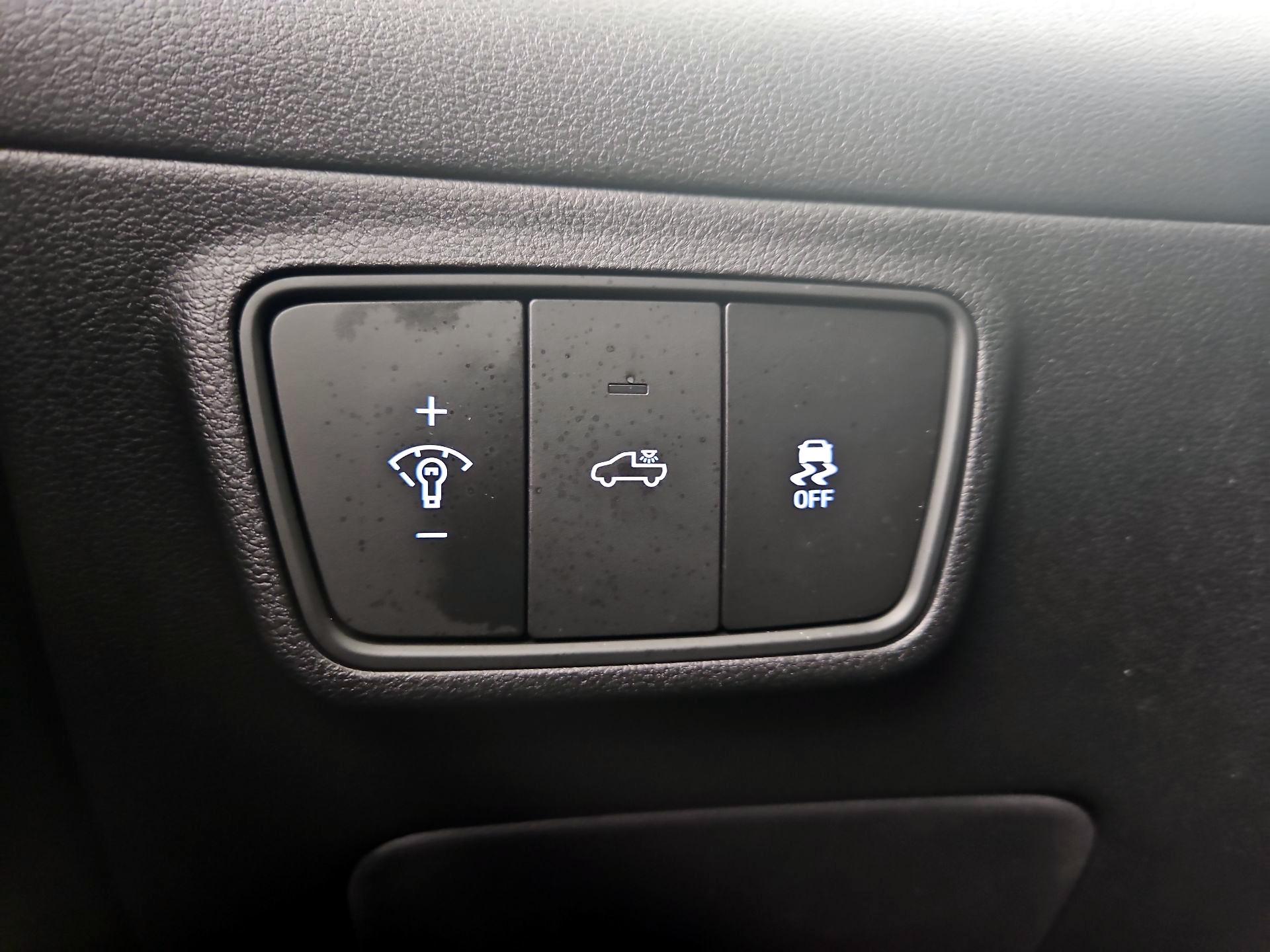 Thumbnail: 2023 Hyundai Santa Cruz - 13