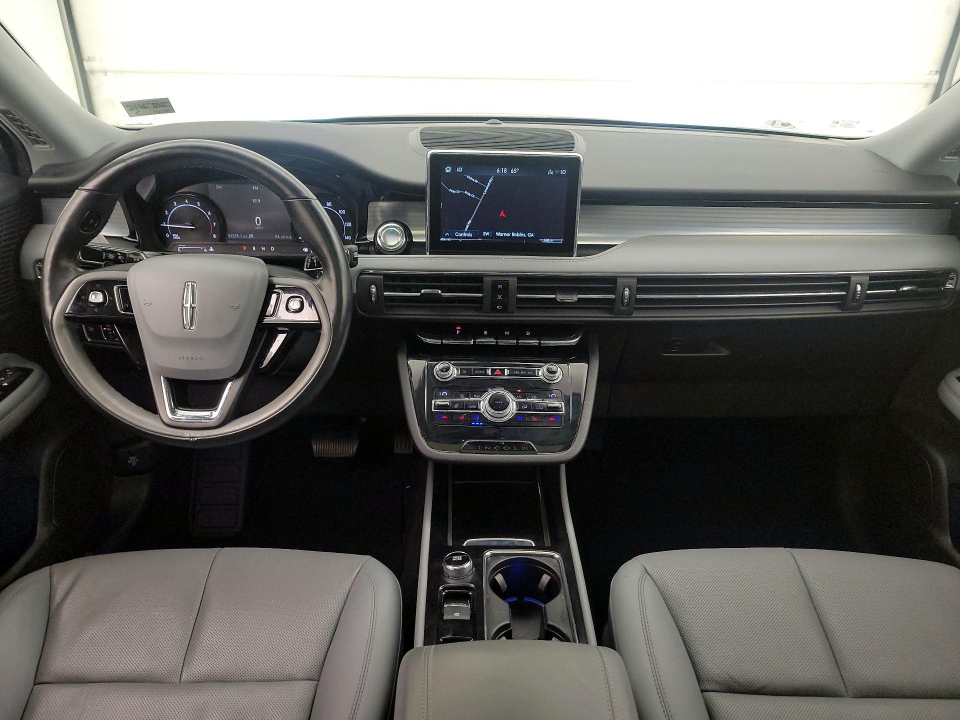 Thumbnail: 2022 Lincoln Corsair - 8