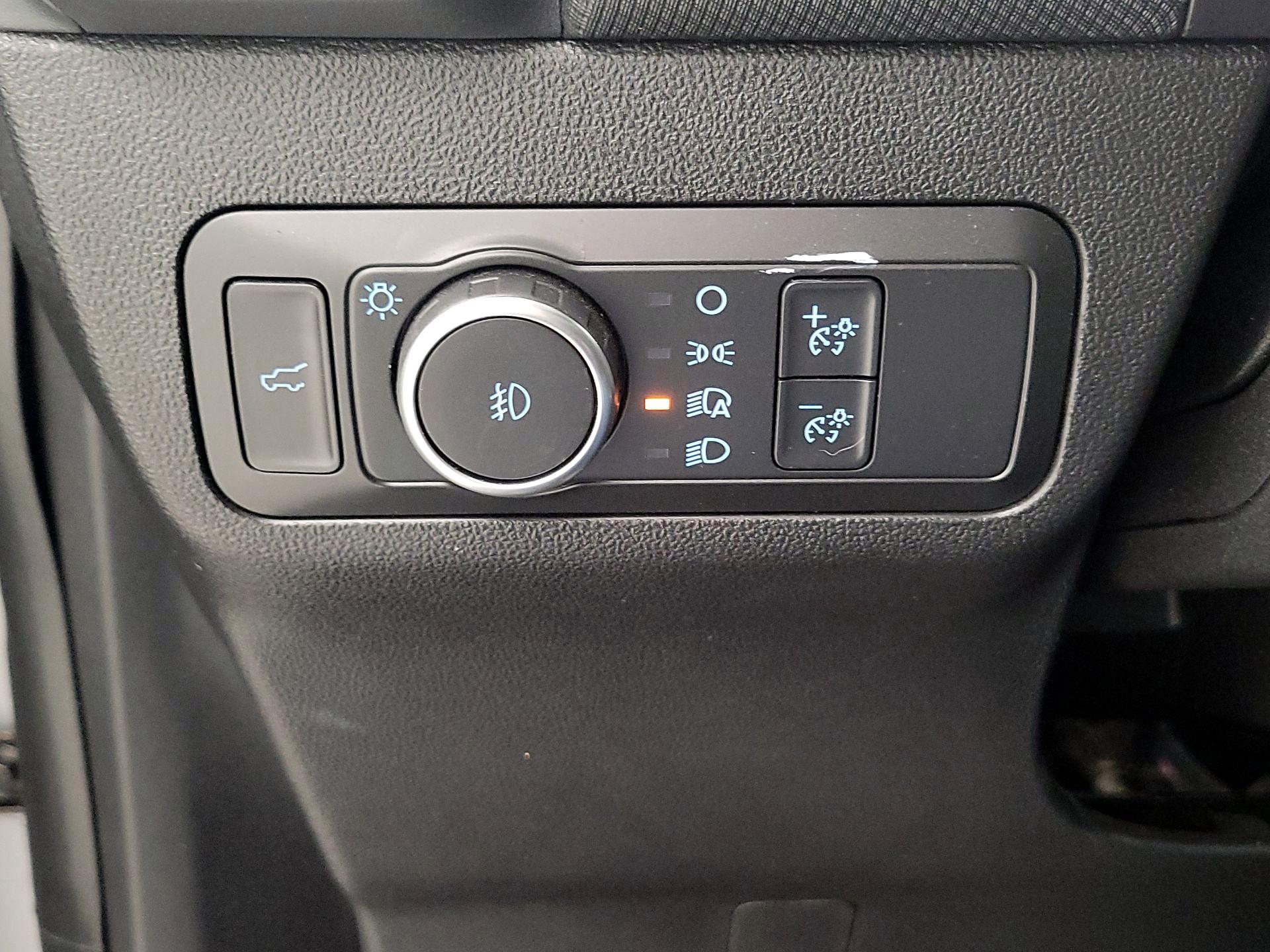 Thumbnail: 2021 Ford Bronco Sport - 11