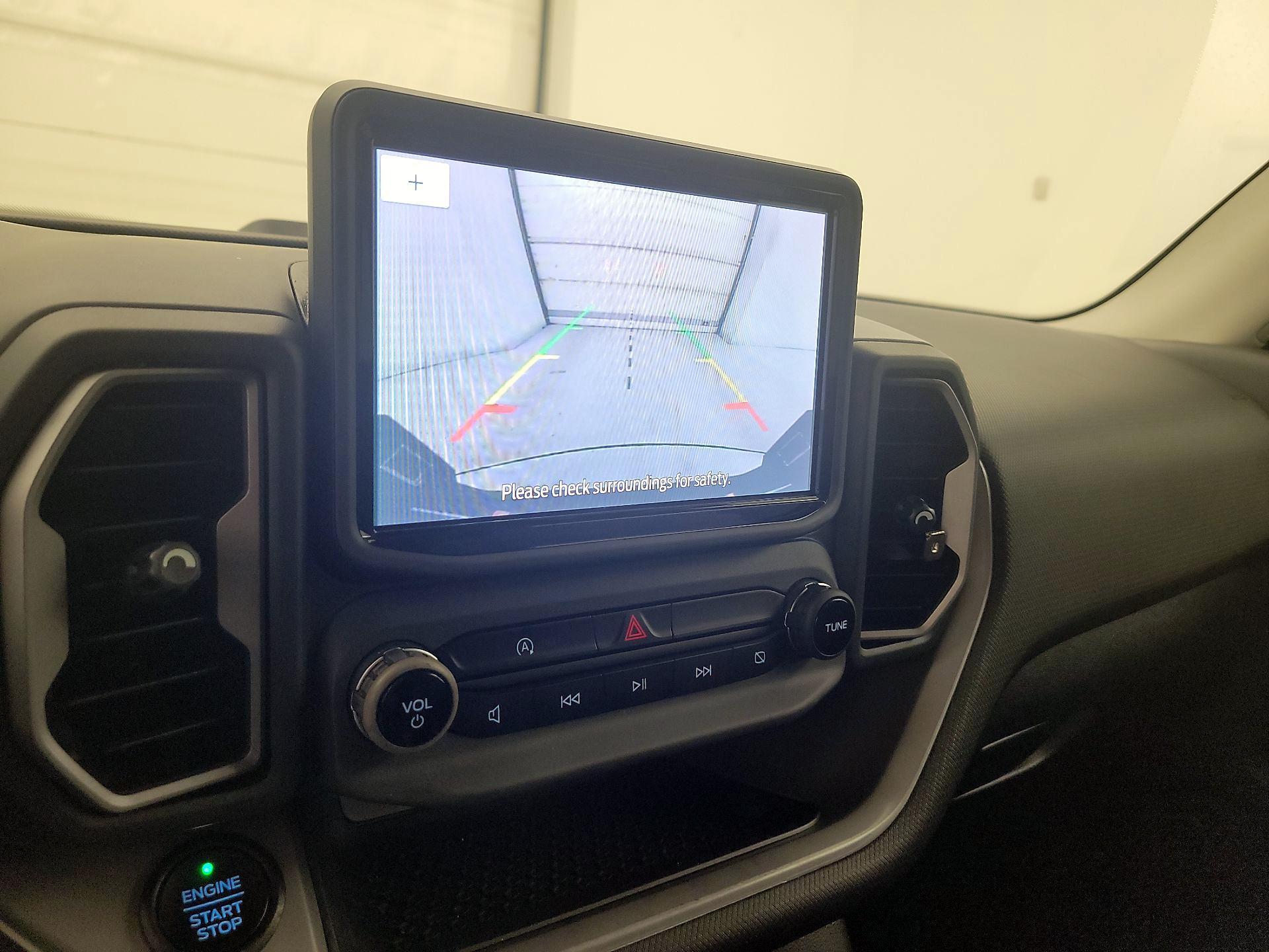 Thumbnail: 2021 Ford Bronco Sport - 13