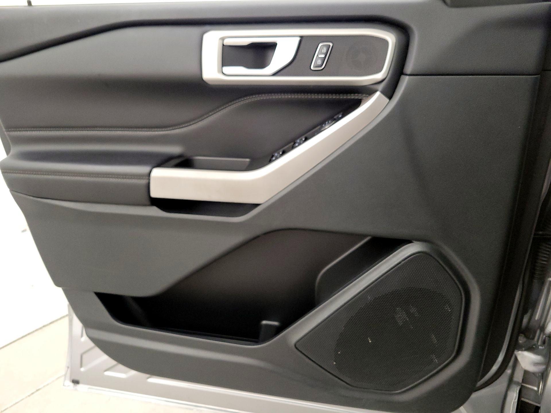 Thumbnail: 2023 Ford Explorer - 12