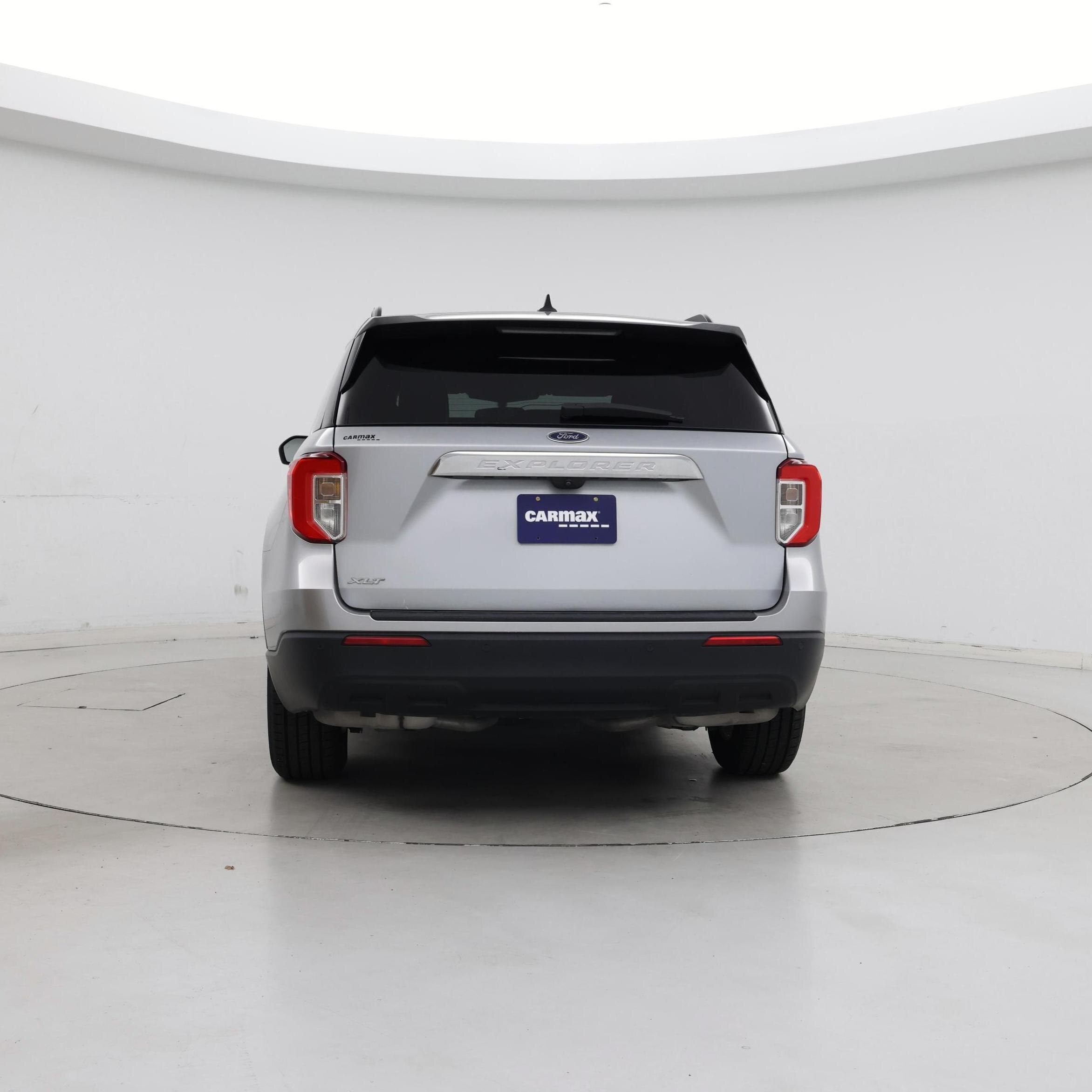 Thumbnail: 2023 Ford Explorer - 6