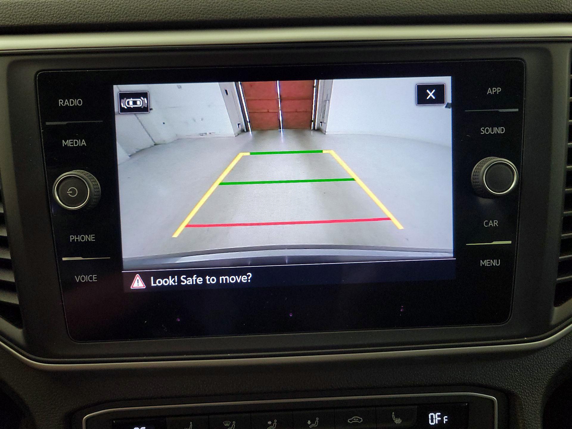 Thumbnail: 2021 Volkswagen Atlas - 14