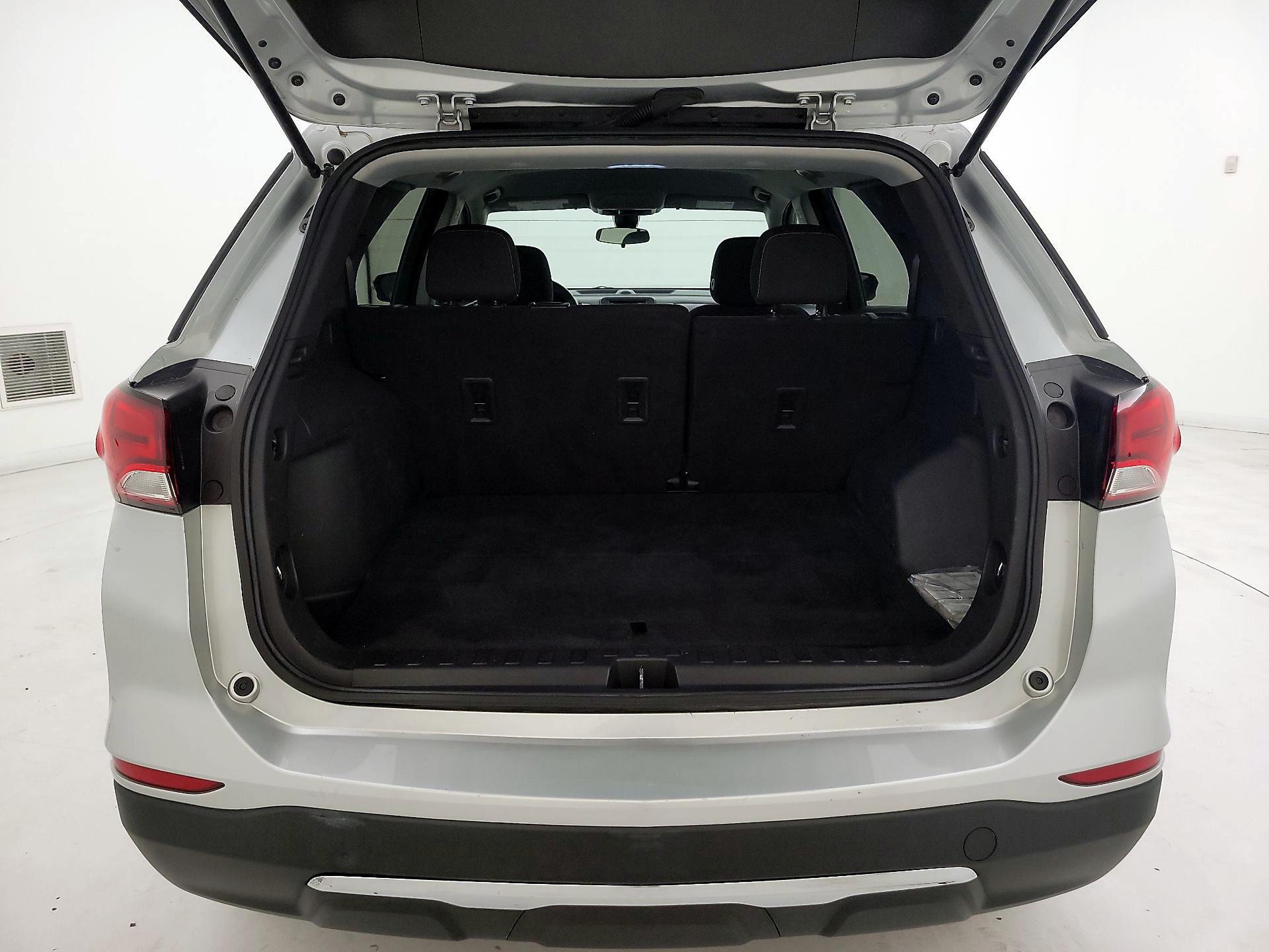 Thumbnail: 2022 Chevrolet Equinox - 20