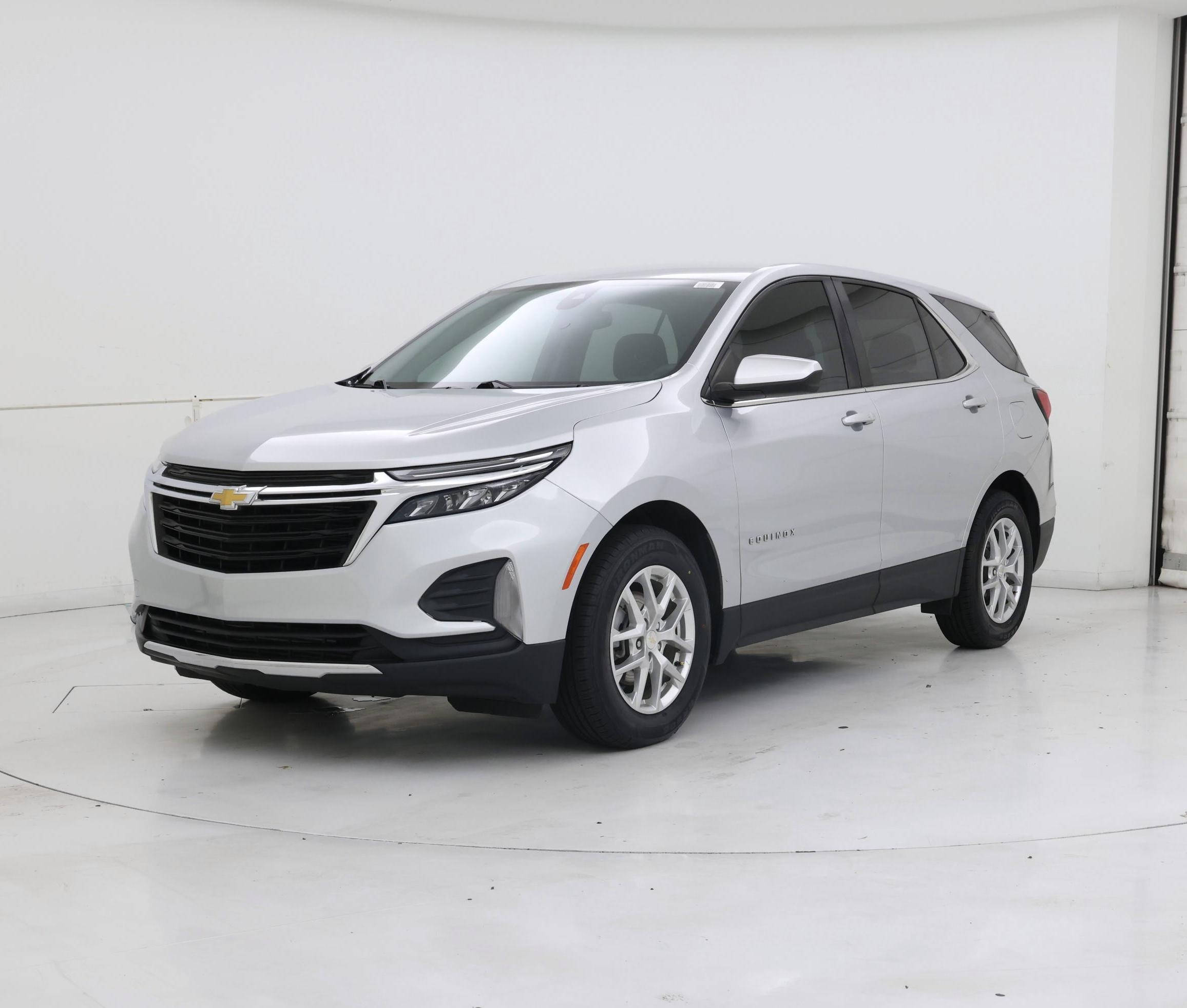 Thumbnail: 2022 Chevrolet Equinox - 4