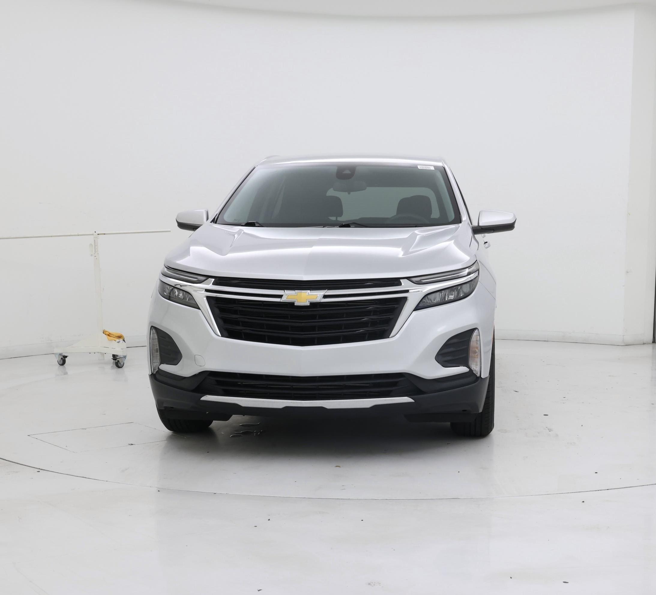 Thumbnail: 2022 Chevrolet Equinox - 5