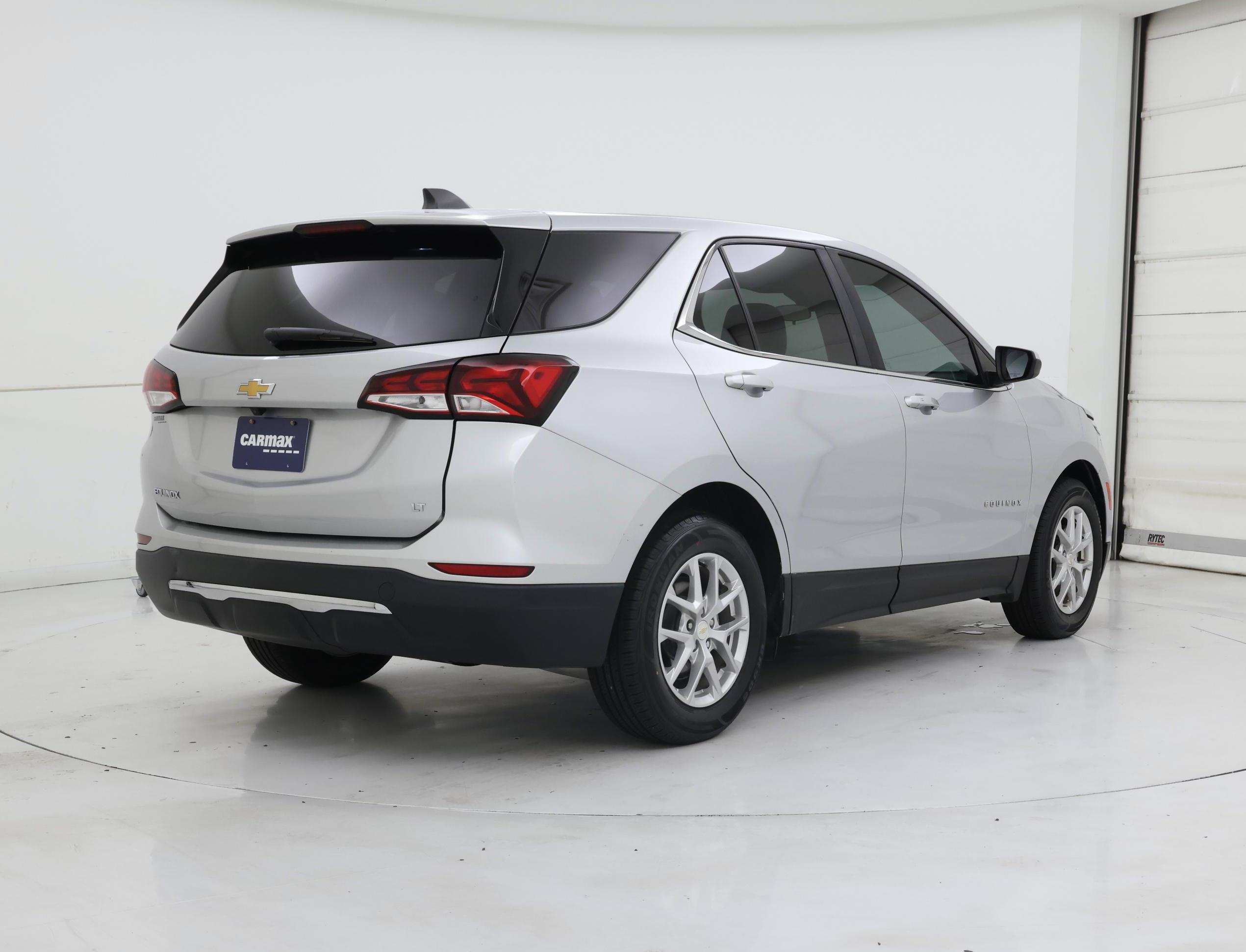 Thumbnail: 2022 Chevrolet Equinox - 8