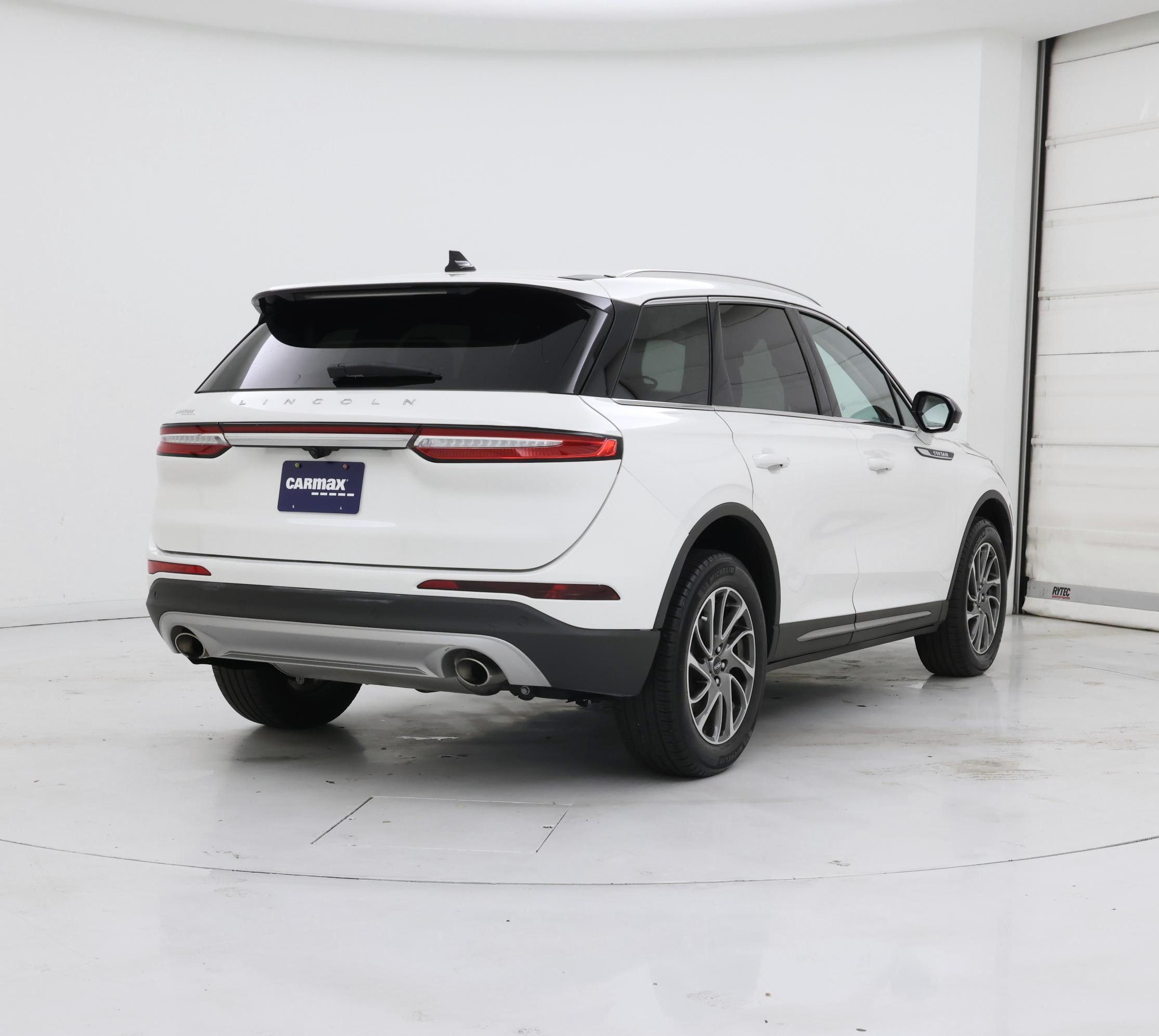 Thumbnail: 2022 Lincoln Corsair - 8