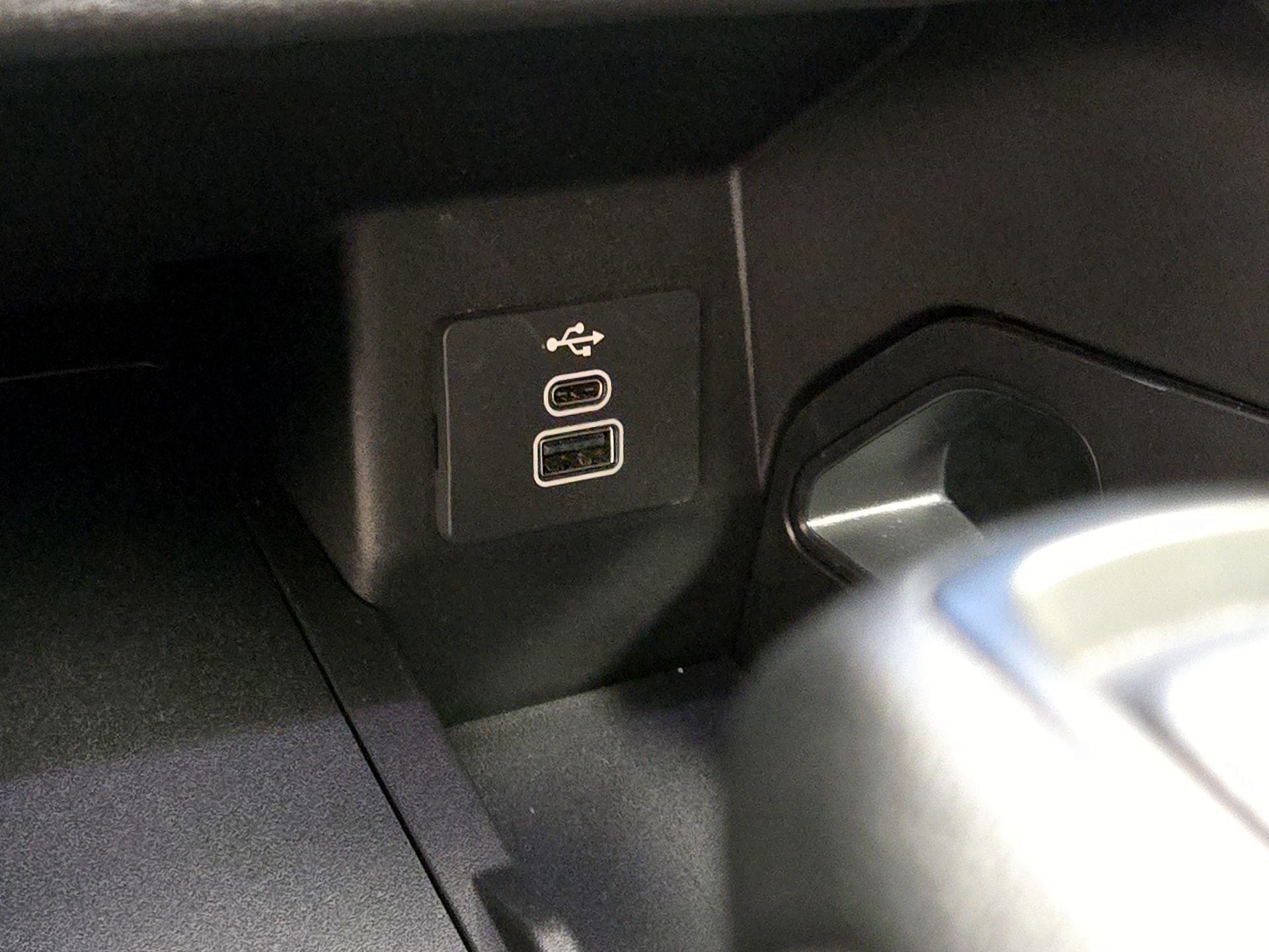 Thumbnail: 2025 Ford Ranger - 18