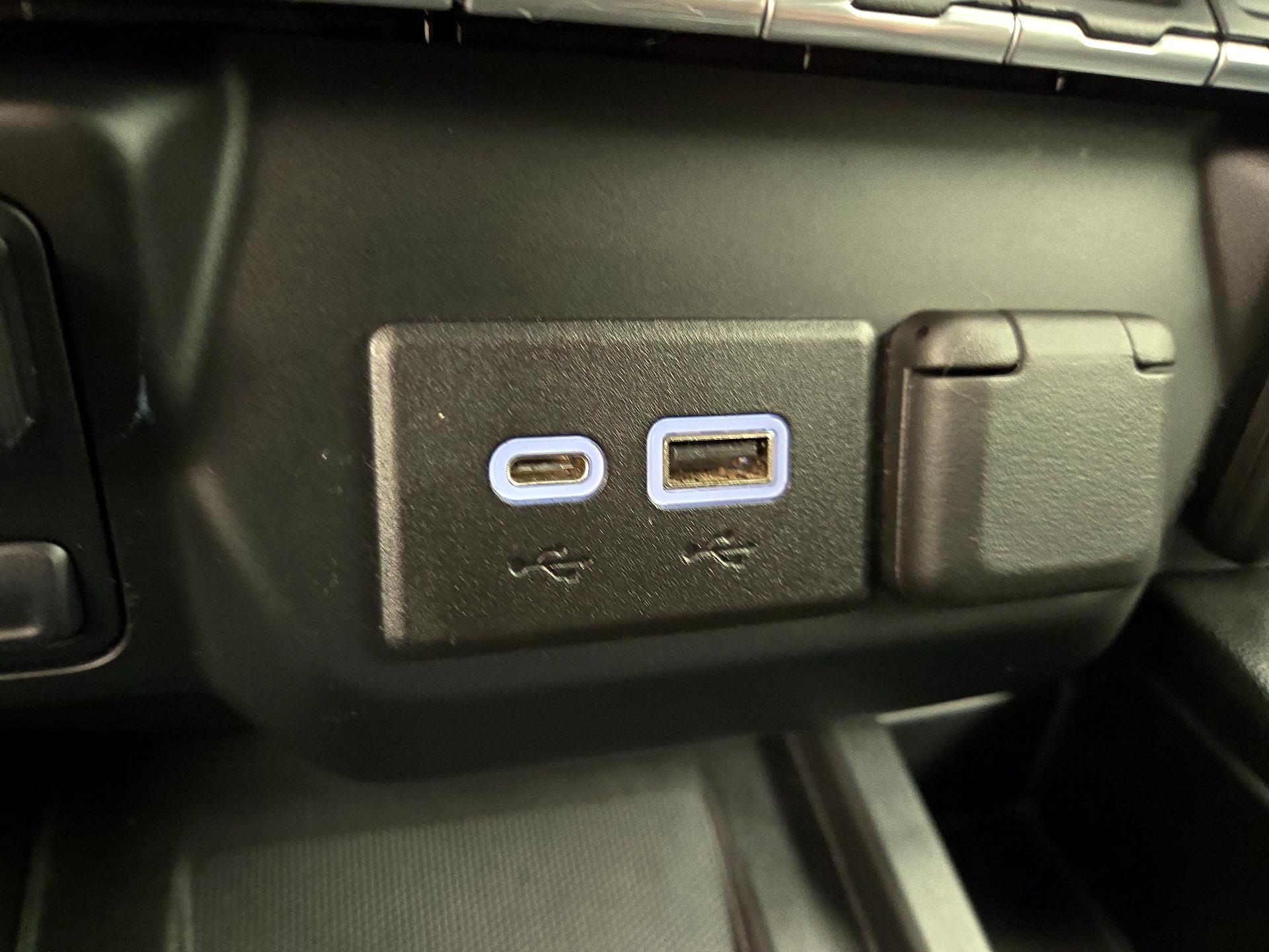 Thumbnail: 2022 GMC Sierra 1500 - 18