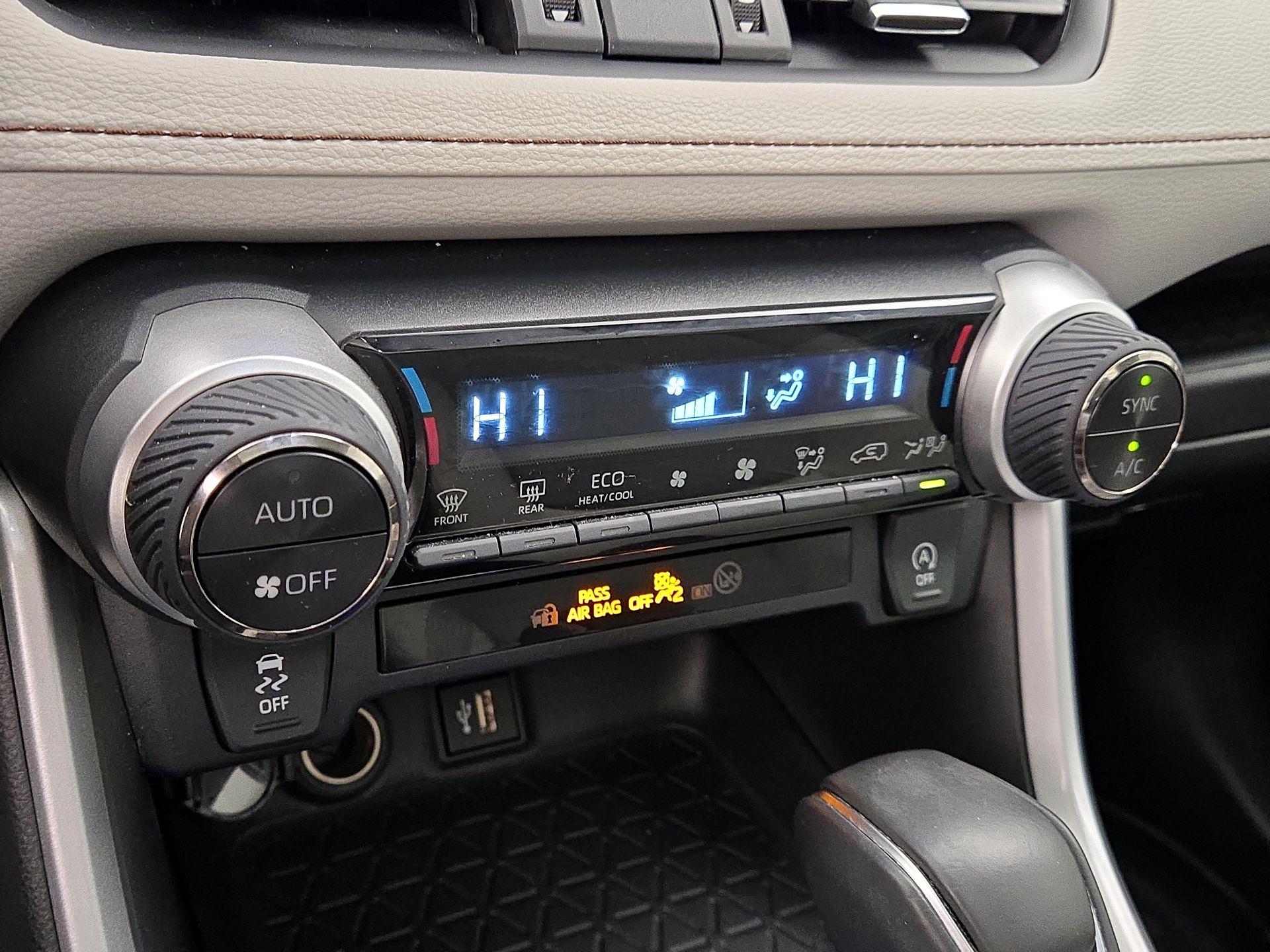 Thumbnail: 2024 Toyota RAV4 - 16