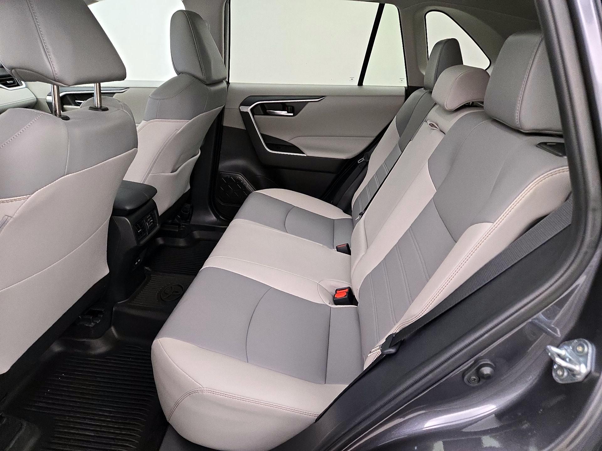 Thumbnail: 2024 Toyota RAV4 - 19