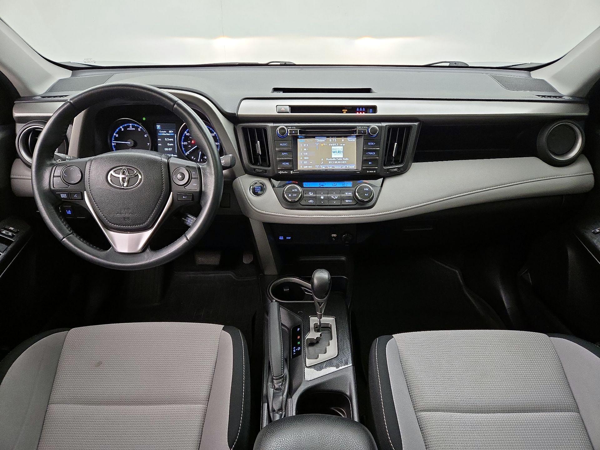 Thumbnail: 2018 Toyota RAV4 - 9