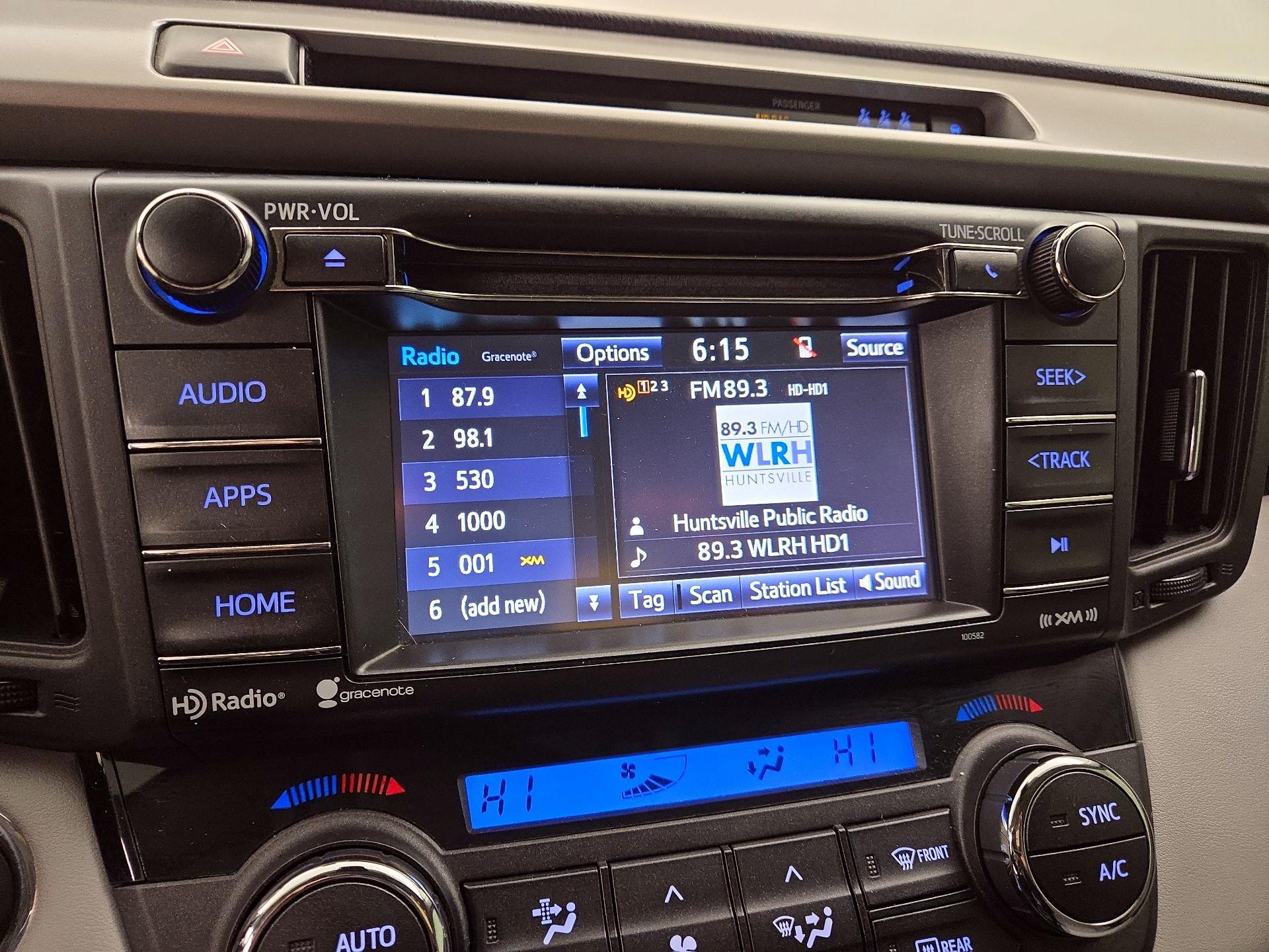 Thumbnail: 2018 Toyota RAV4 - 15