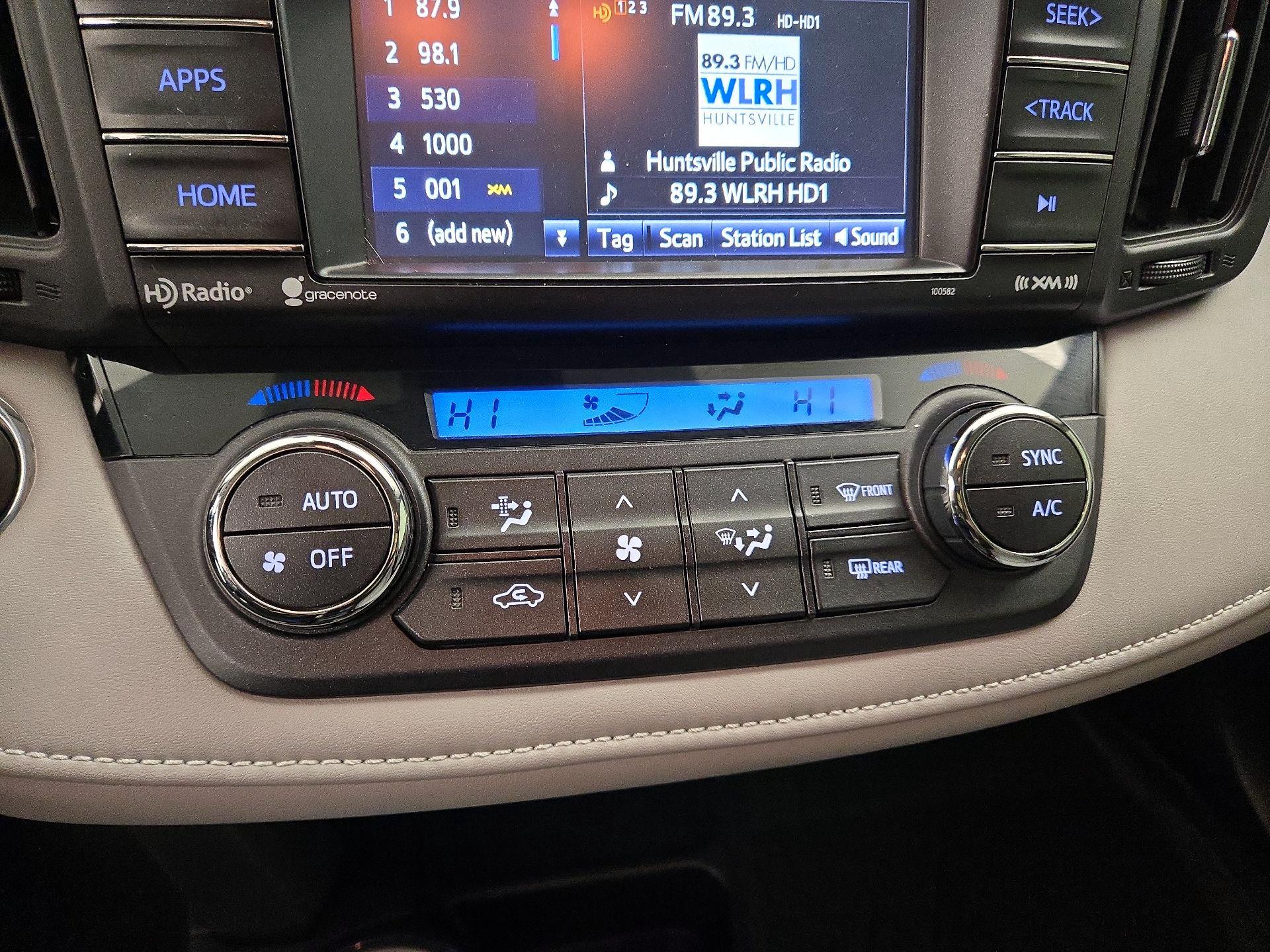 Thumbnail: 2018 Toyota RAV4 - 16