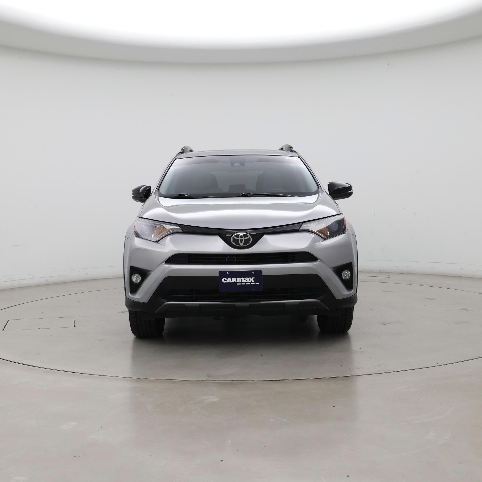 Thumbnail: 2018 Toyota RAV4 - 5