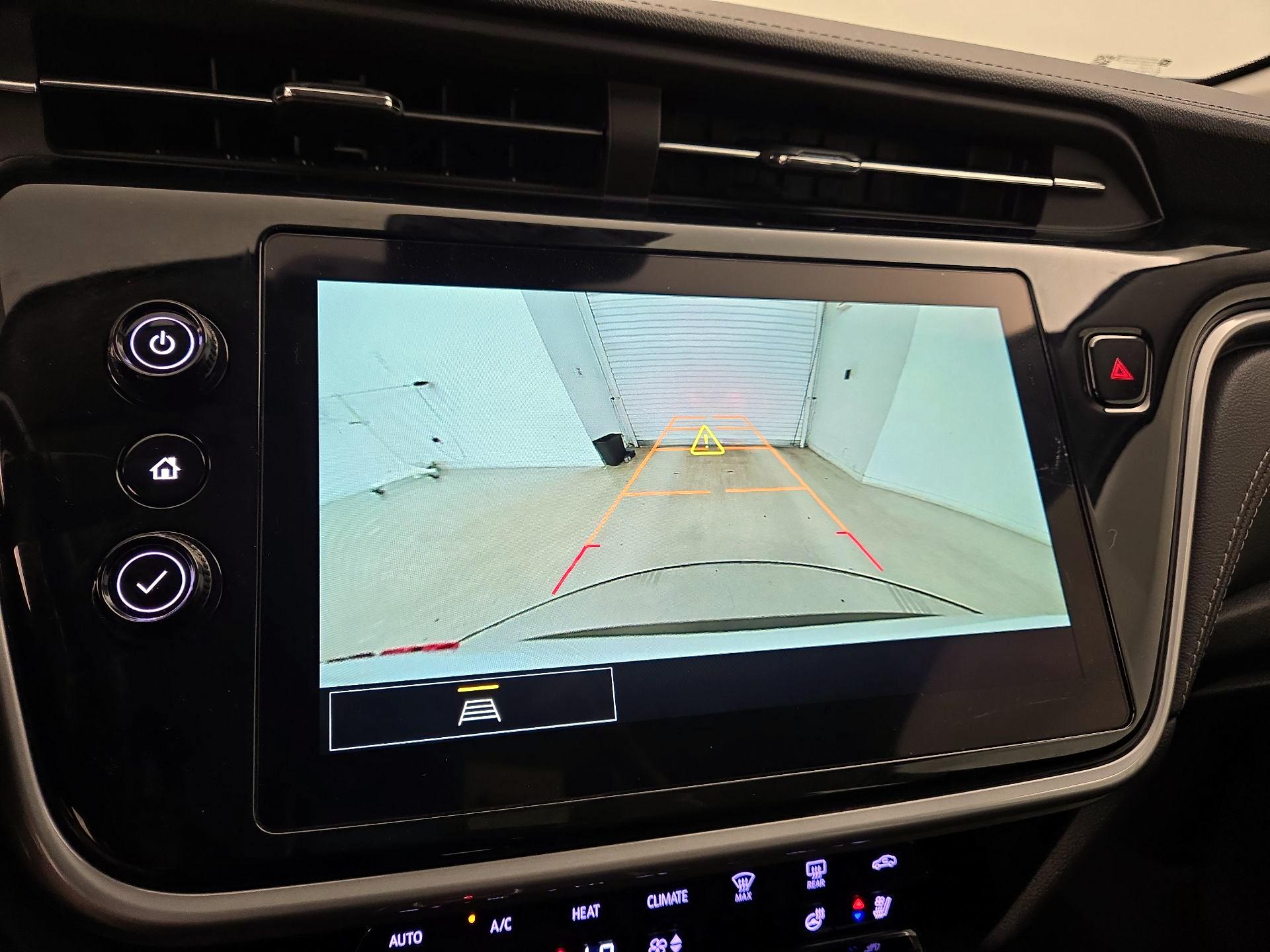 Thumbnail: 2023 Chevrolet Bolt EUV - 14