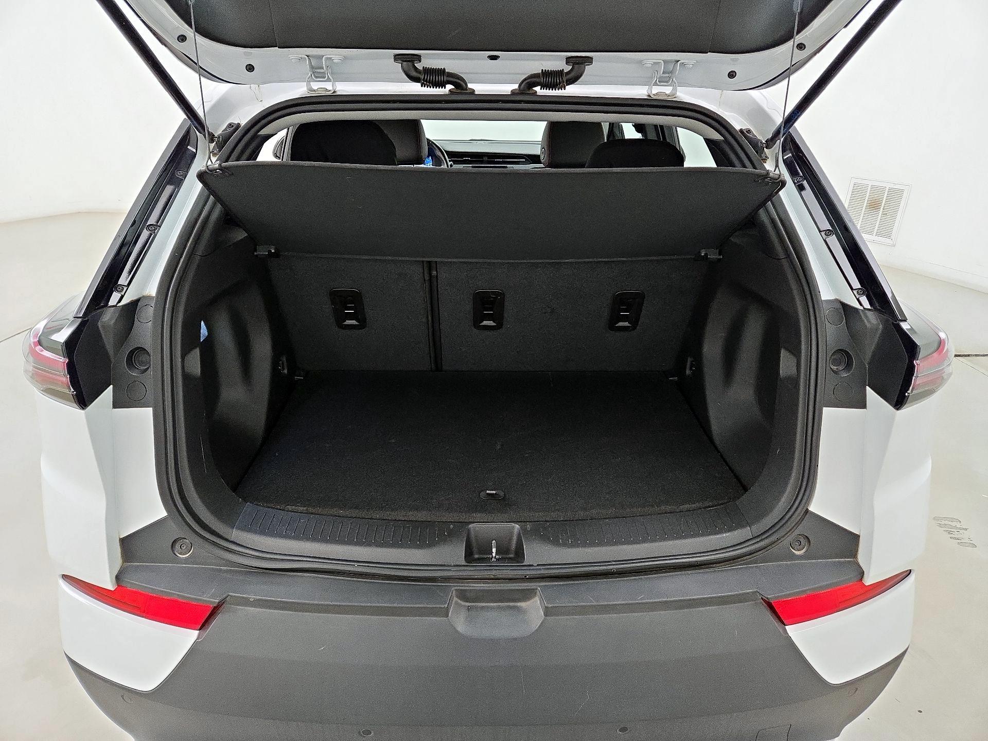 Thumbnail: 2023 Chevrolet Bolt EUV - 20