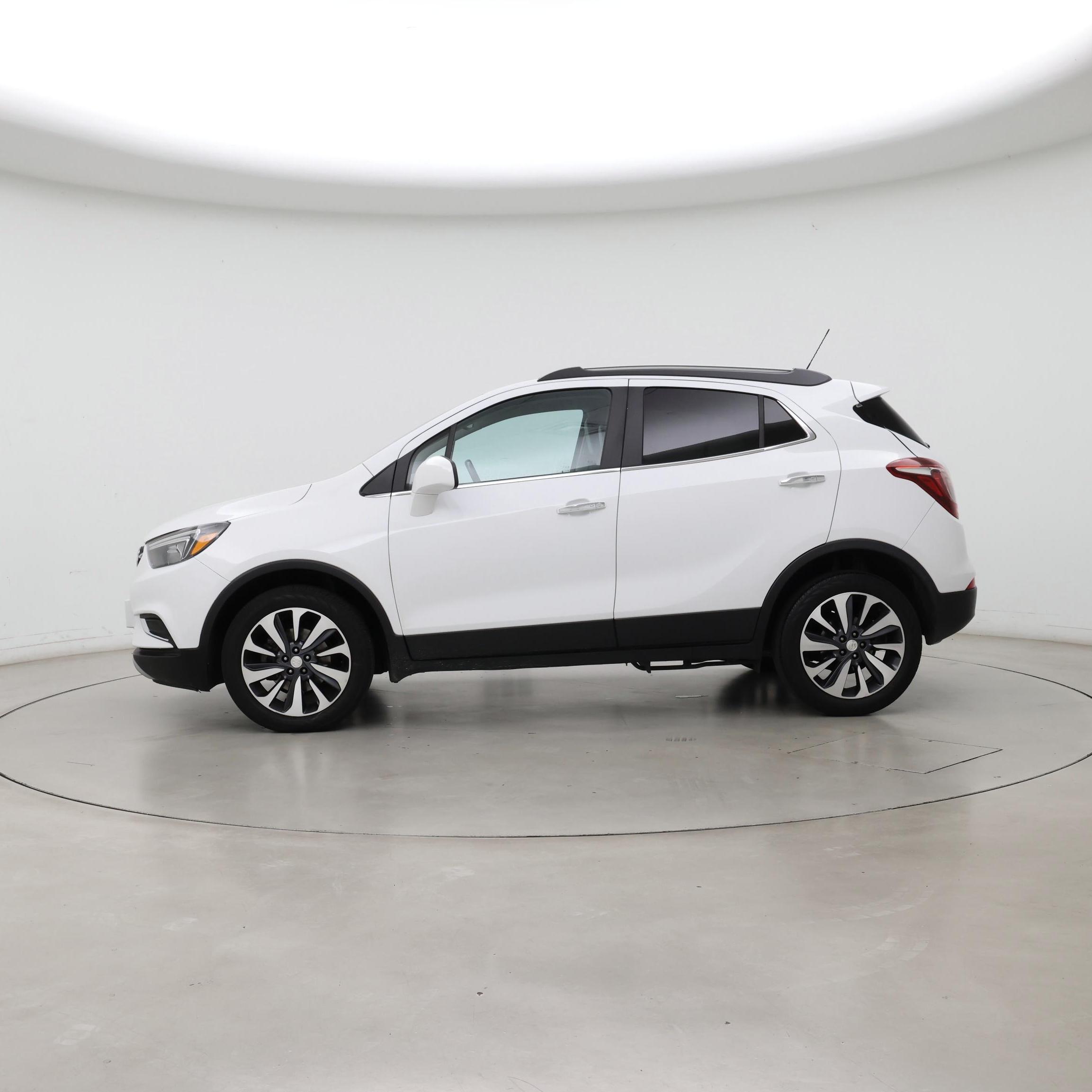 Thumbnail: 2021 Buick Encore - 3