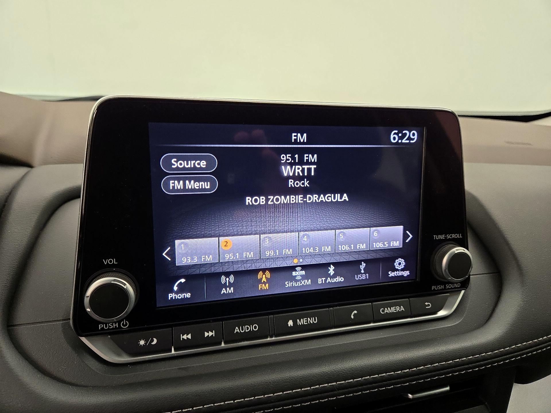 Thumbnail: 2023 Nissan Rogue - 15