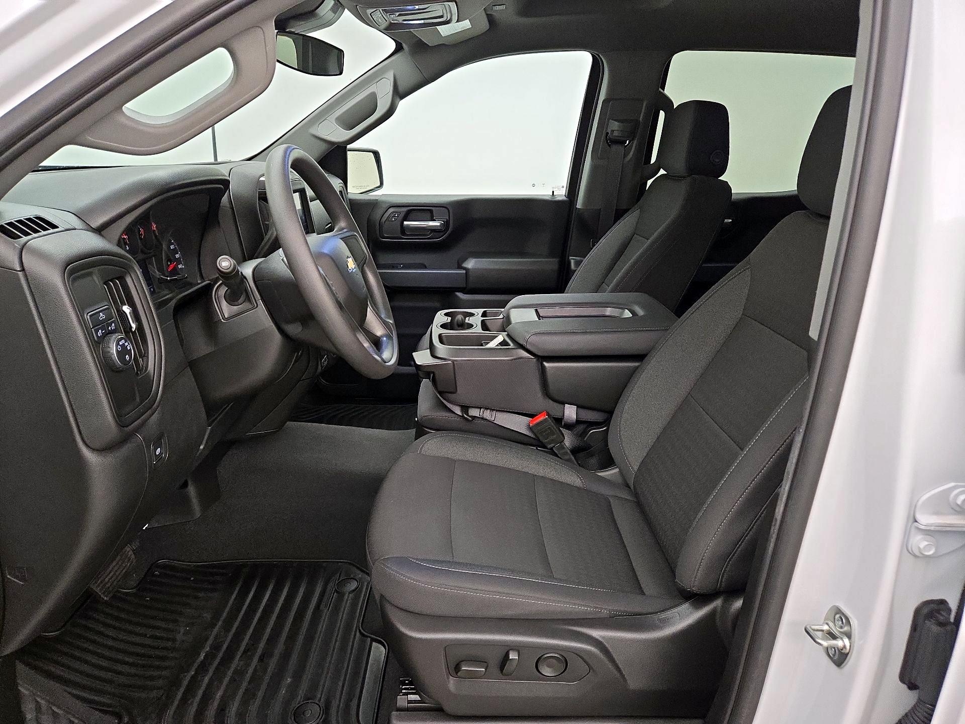 Thumbnail: 2025 Chevrolet Silverado 1500 - 11