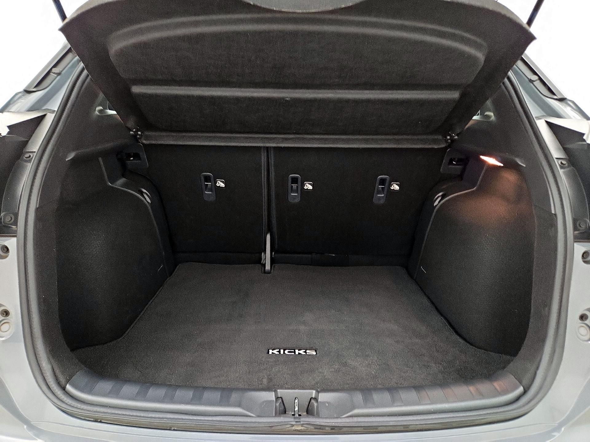 Thumbnail: 2024 Nissan Kicks - 19