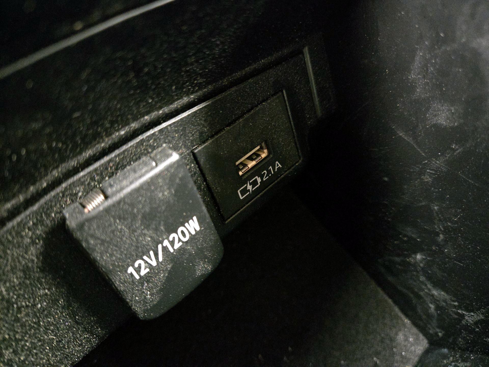 Thumbnail: 2021 Toyota Corolla - 18