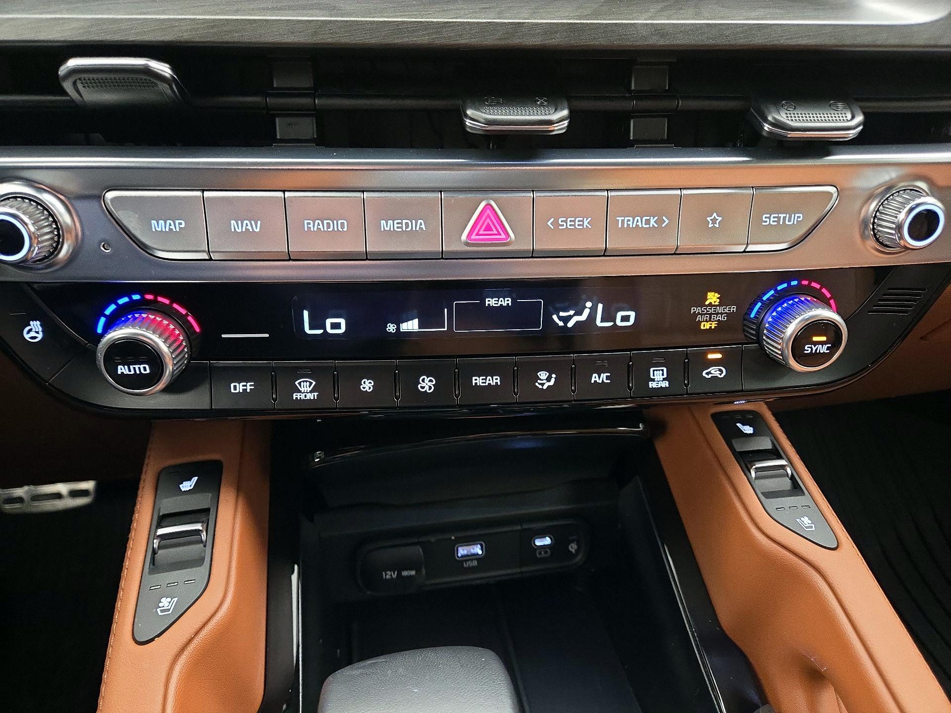 Thumbnail: 2025 Kia Telluride - 17