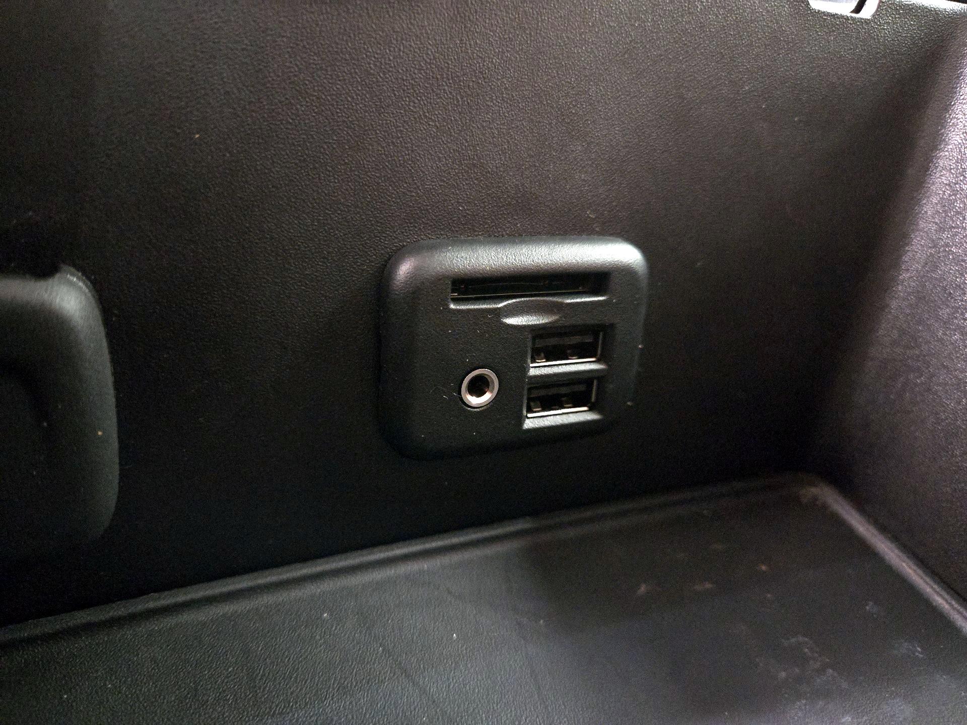 Thumbnail: 2015 Chevrolet Silverado 1500 - 18