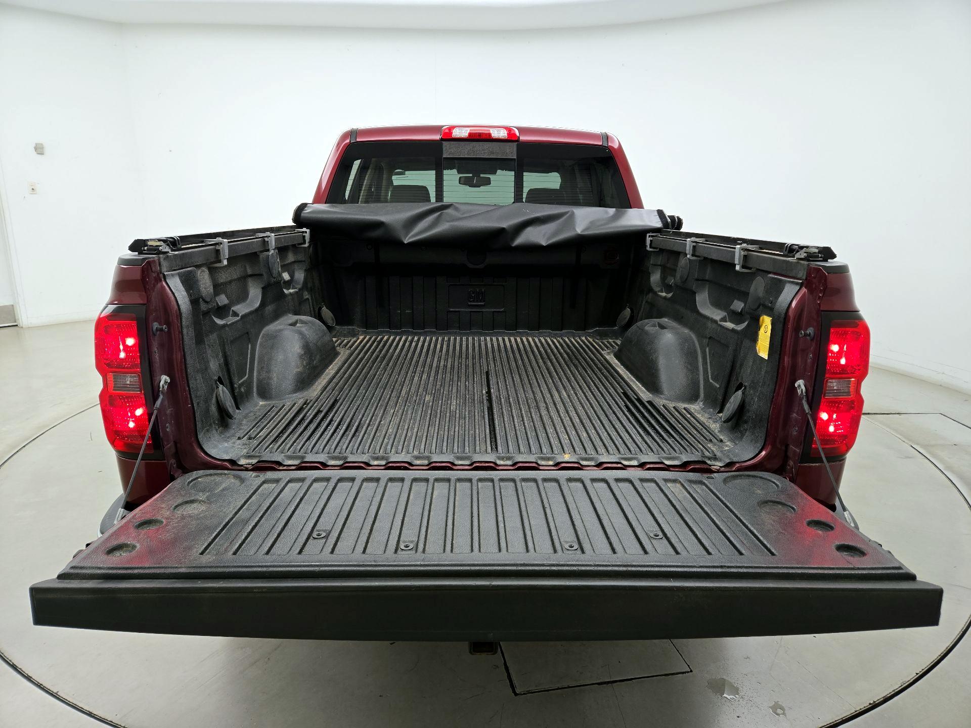 Thumbnail: 2015 Chevrolet Silverado 1500 - 20