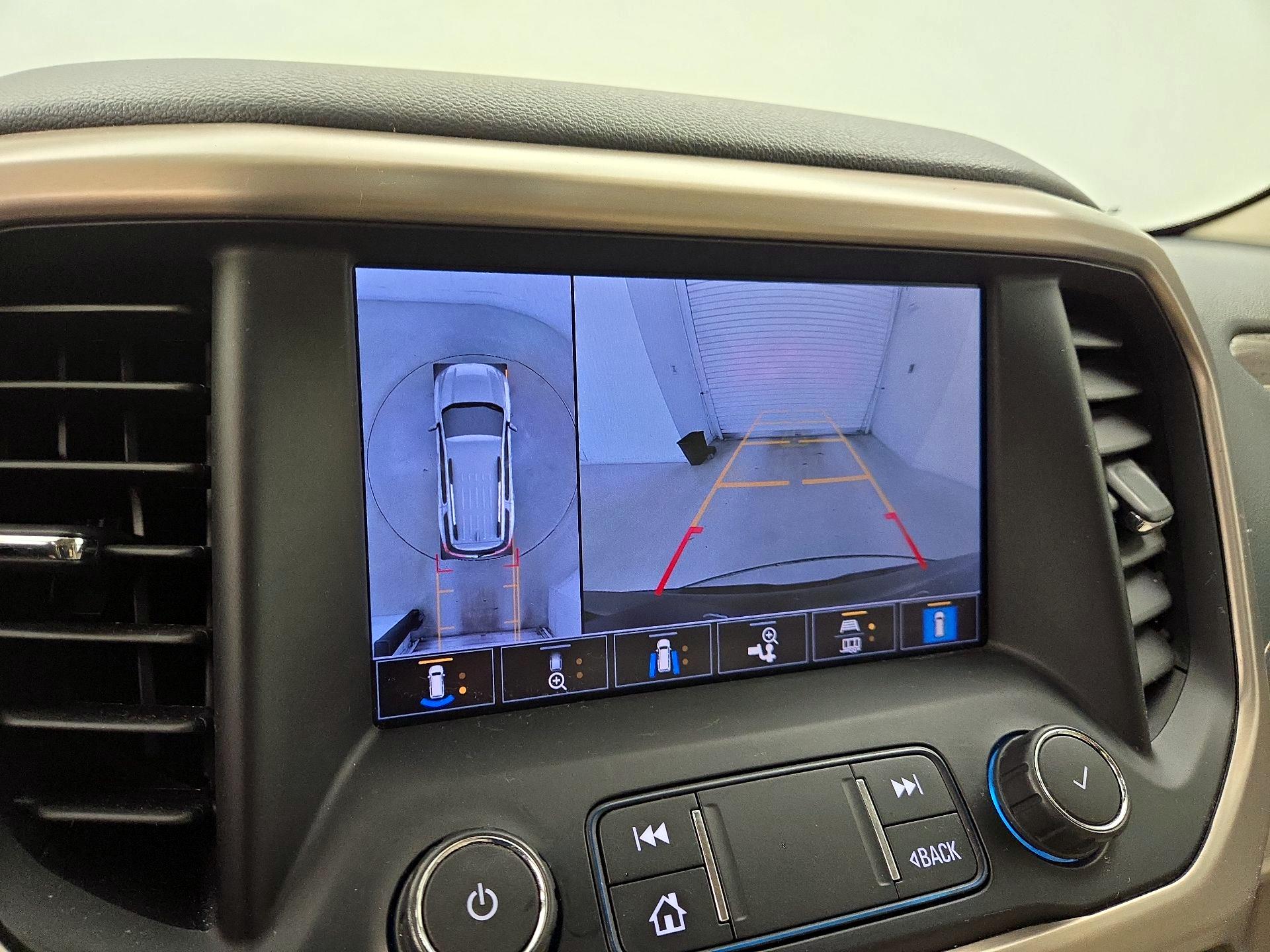 Thumbnail: 2021 GMC Acadia - 15