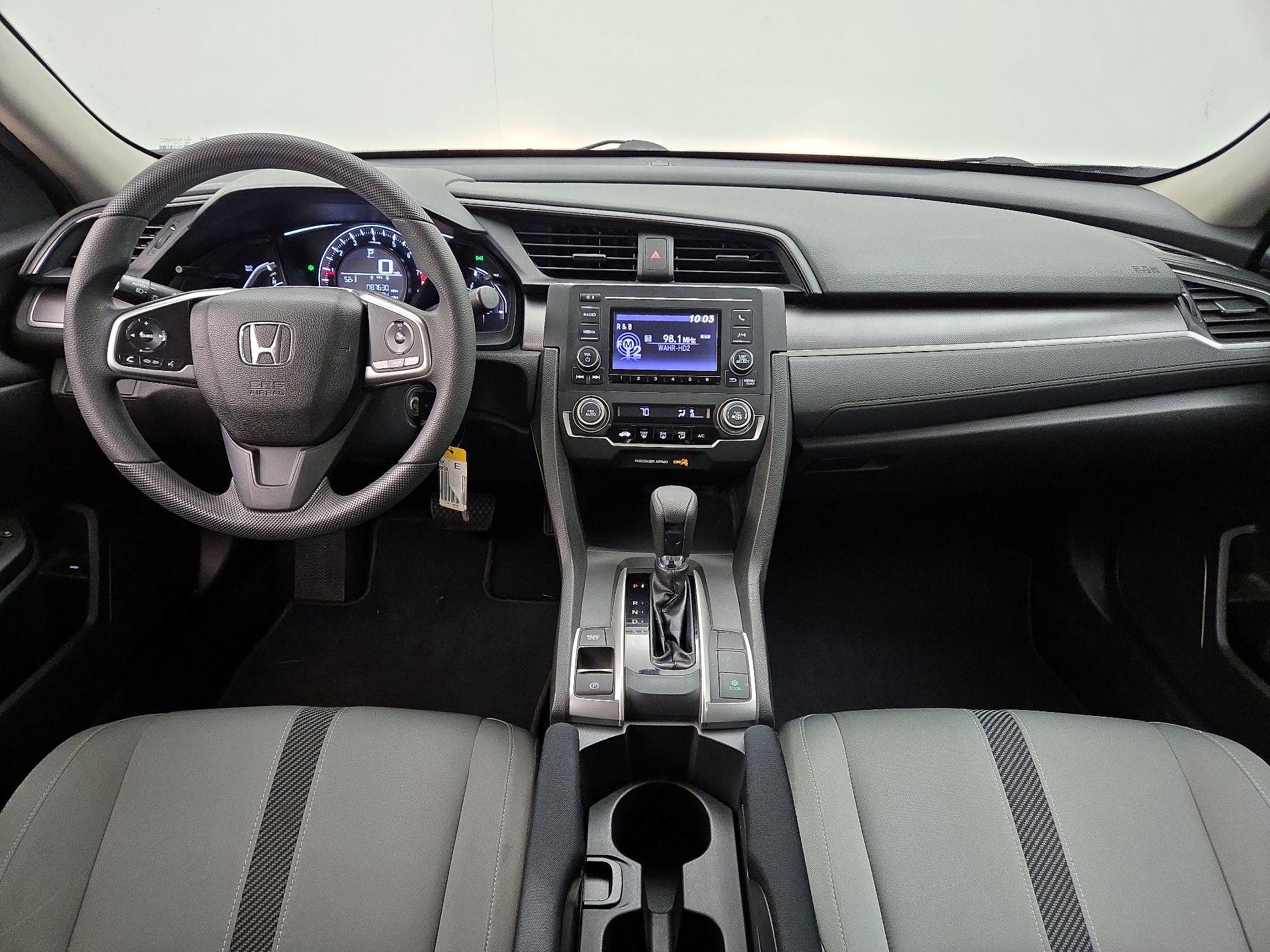 Thumbnail: 2016 Honda Civic - 9