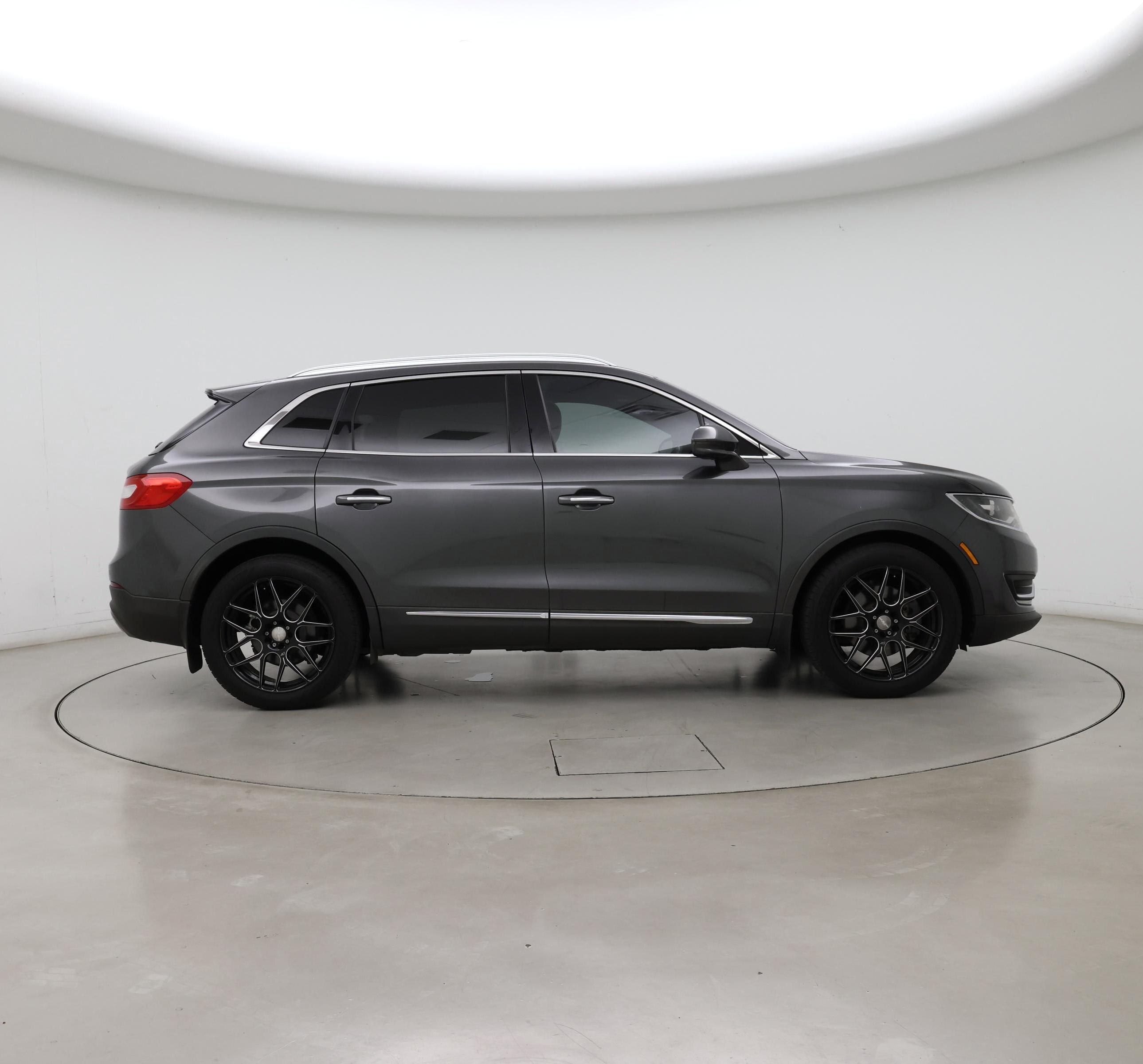 Thumbnail: 2018 Lincoln MKX - 7