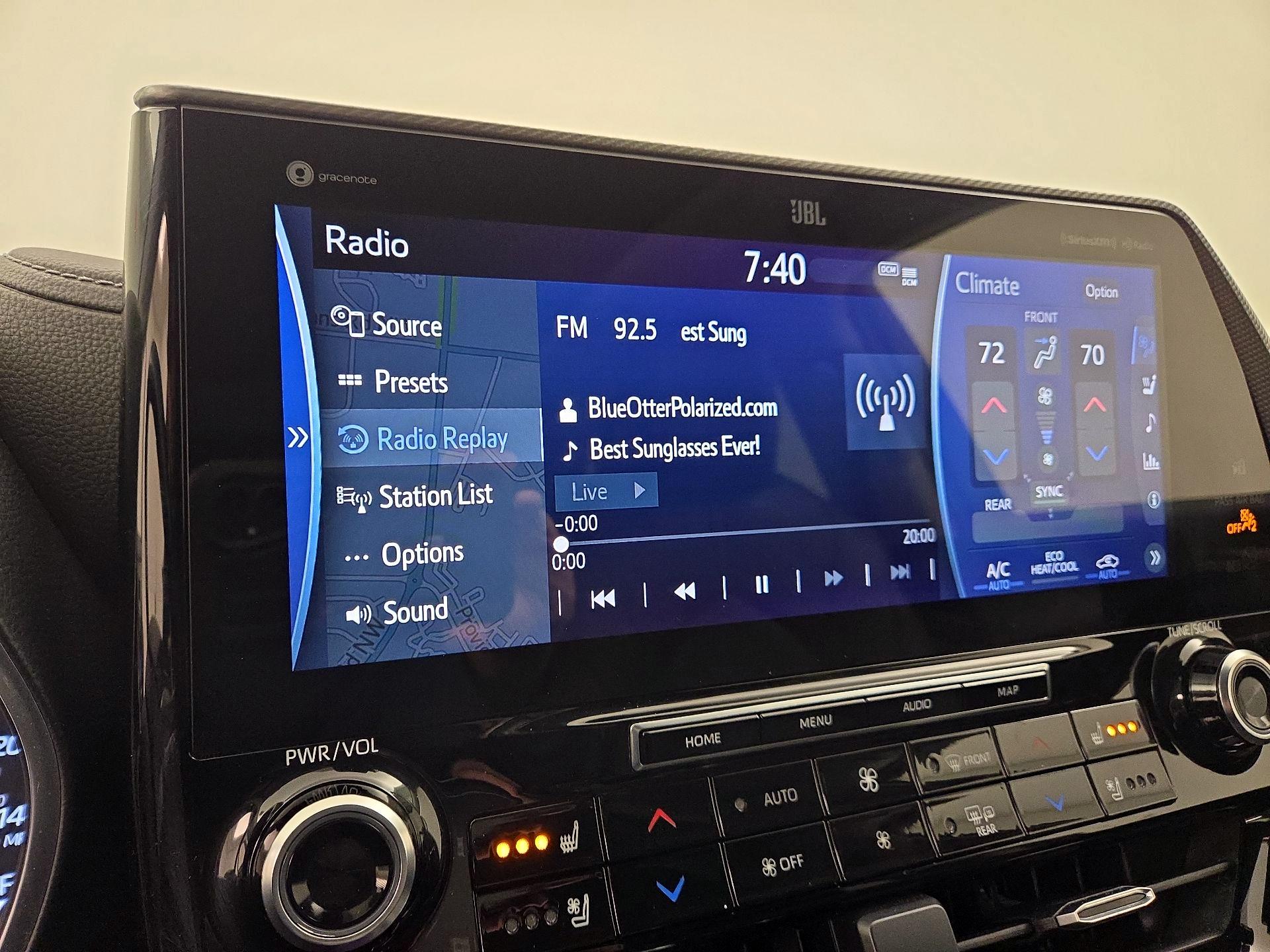 Thumbnail: 2020 Toyota Highlander - 16