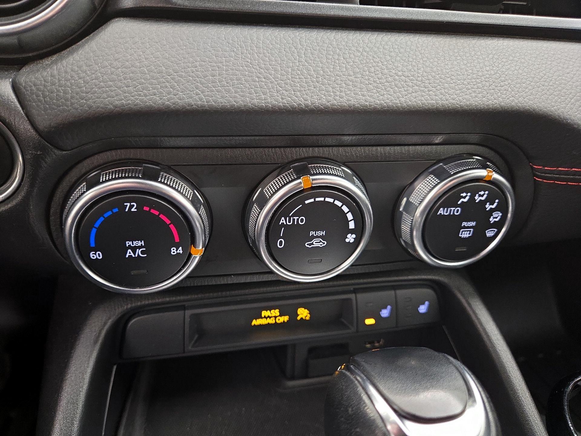 Thumbnail: 2019 Fiat 124 Spider - 17