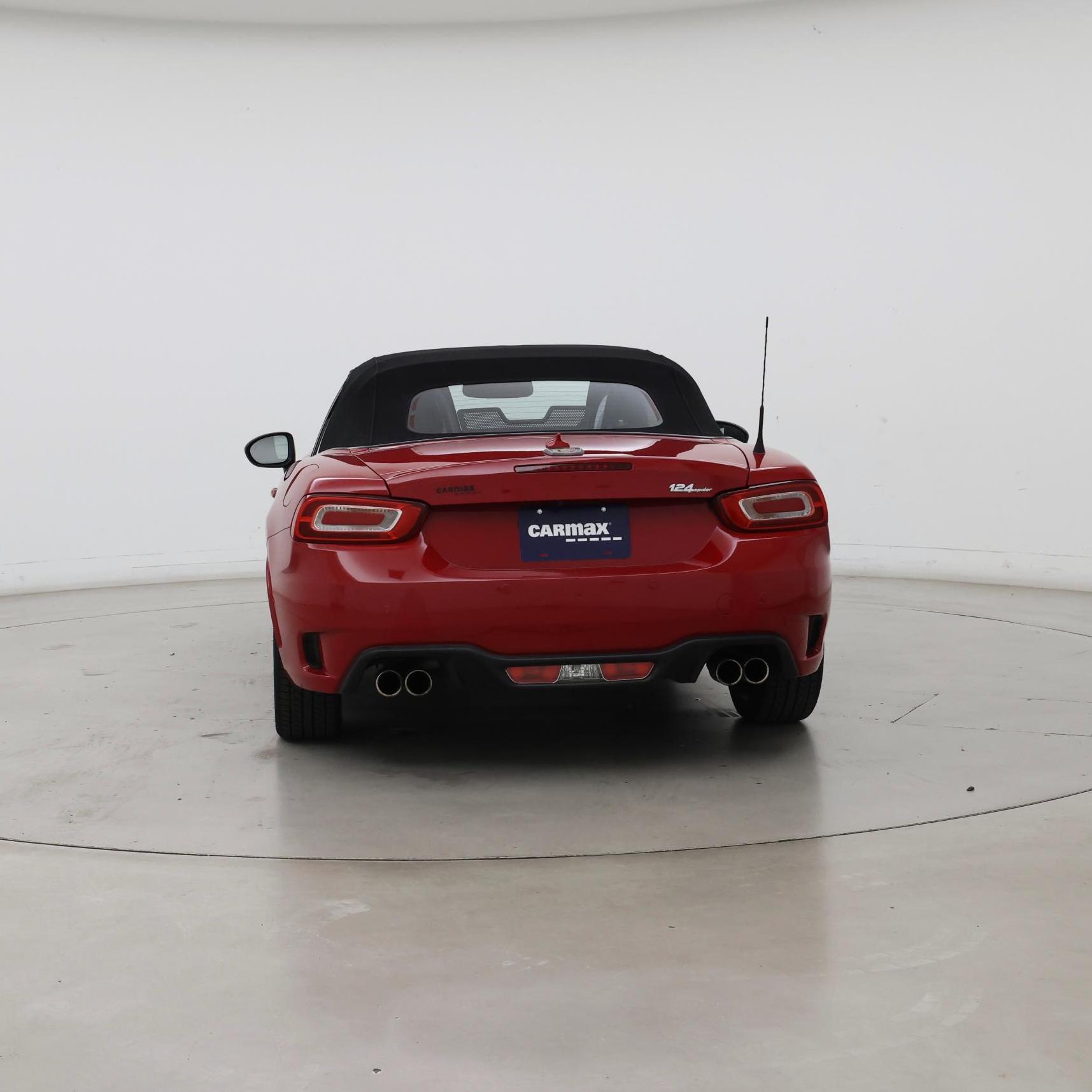 Thumbnail: 2019 Fiat 124 Spider - 6