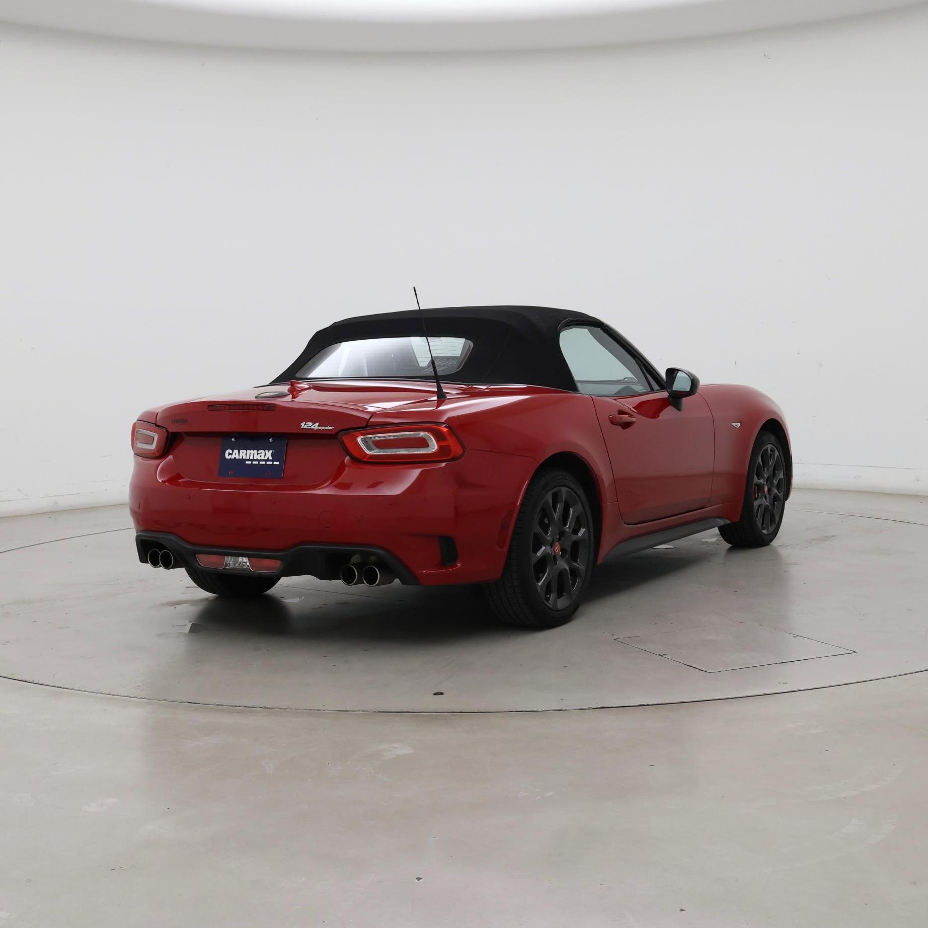 Thumbnail: 2019 Fiat 124 Spider - 8